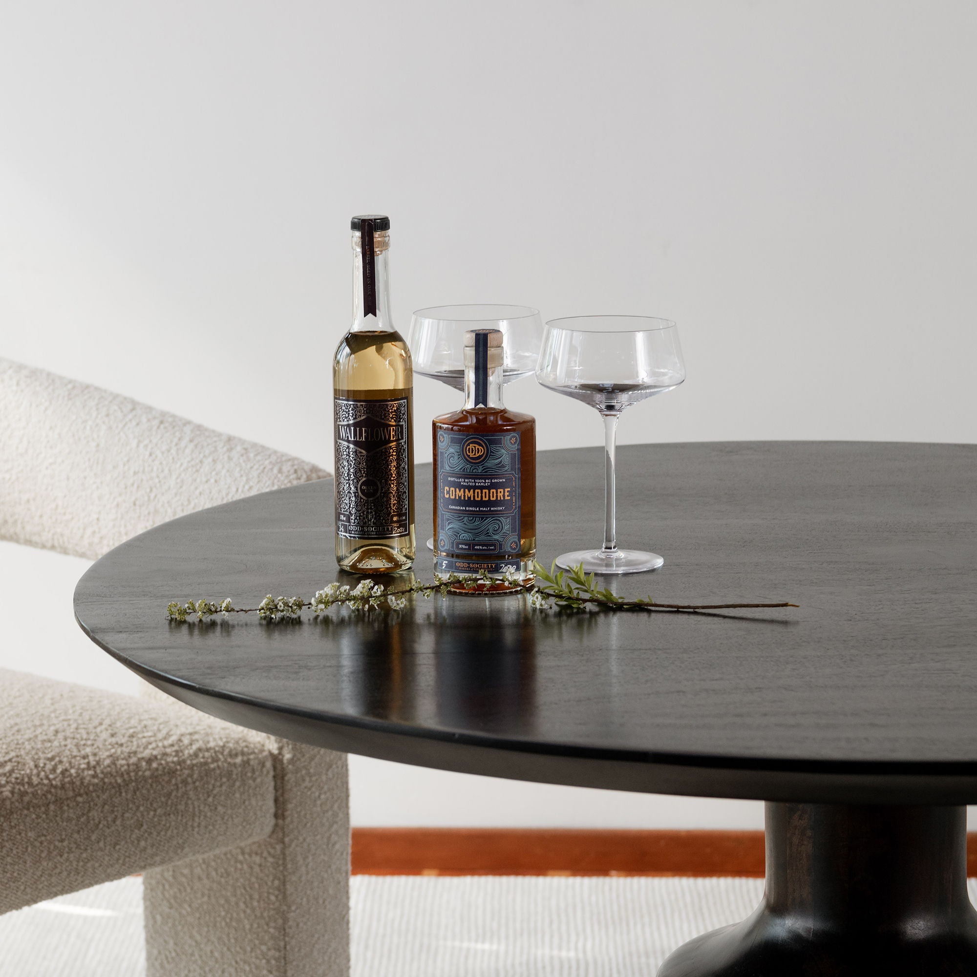 Myron - Dining Table - Dark Sheesham