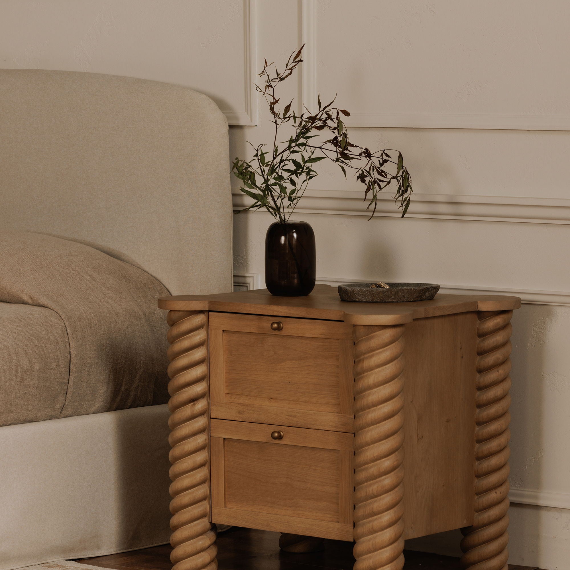 Treccia - 2 Drawer Nightstand - Oak