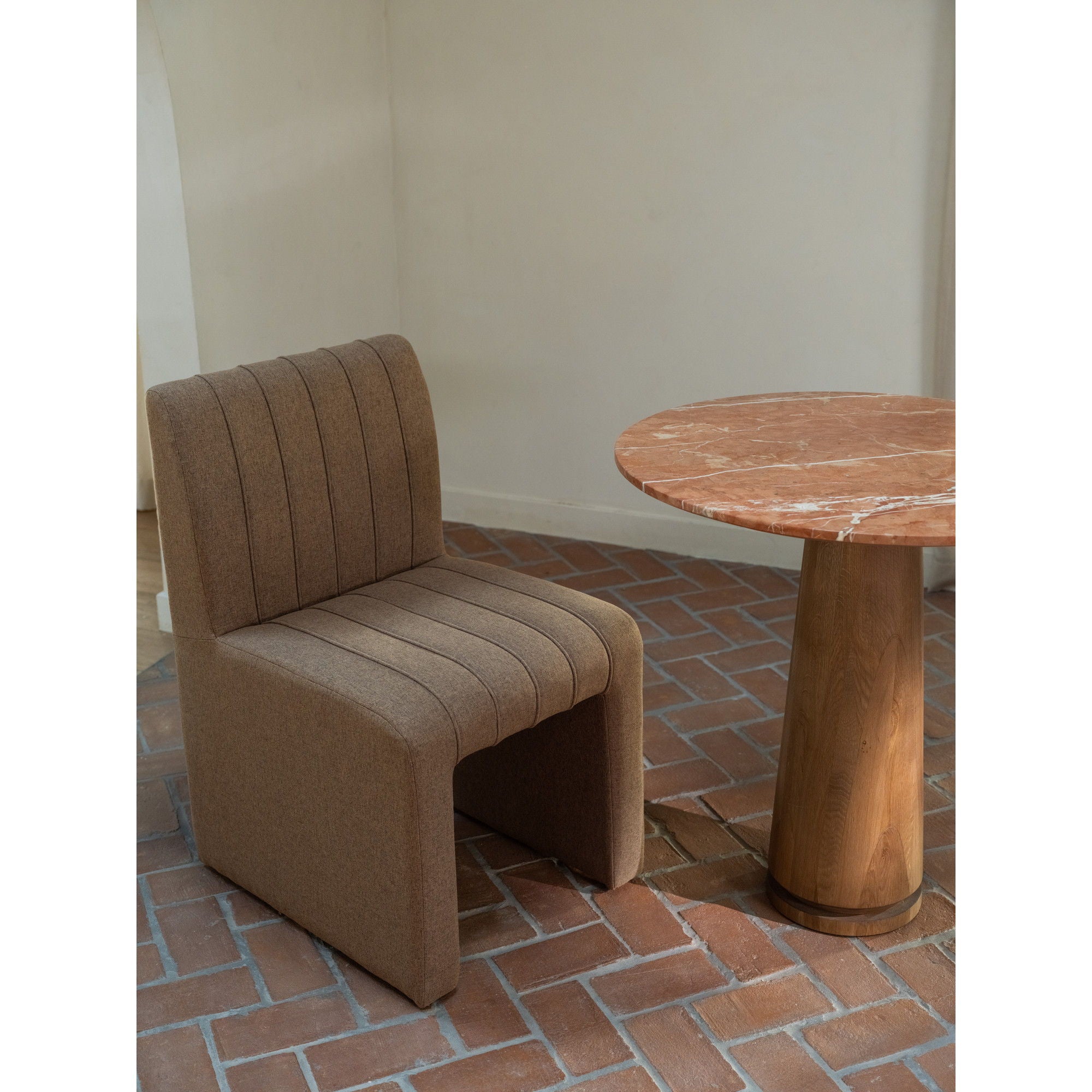 Sally - Dining Chair - Light Brown