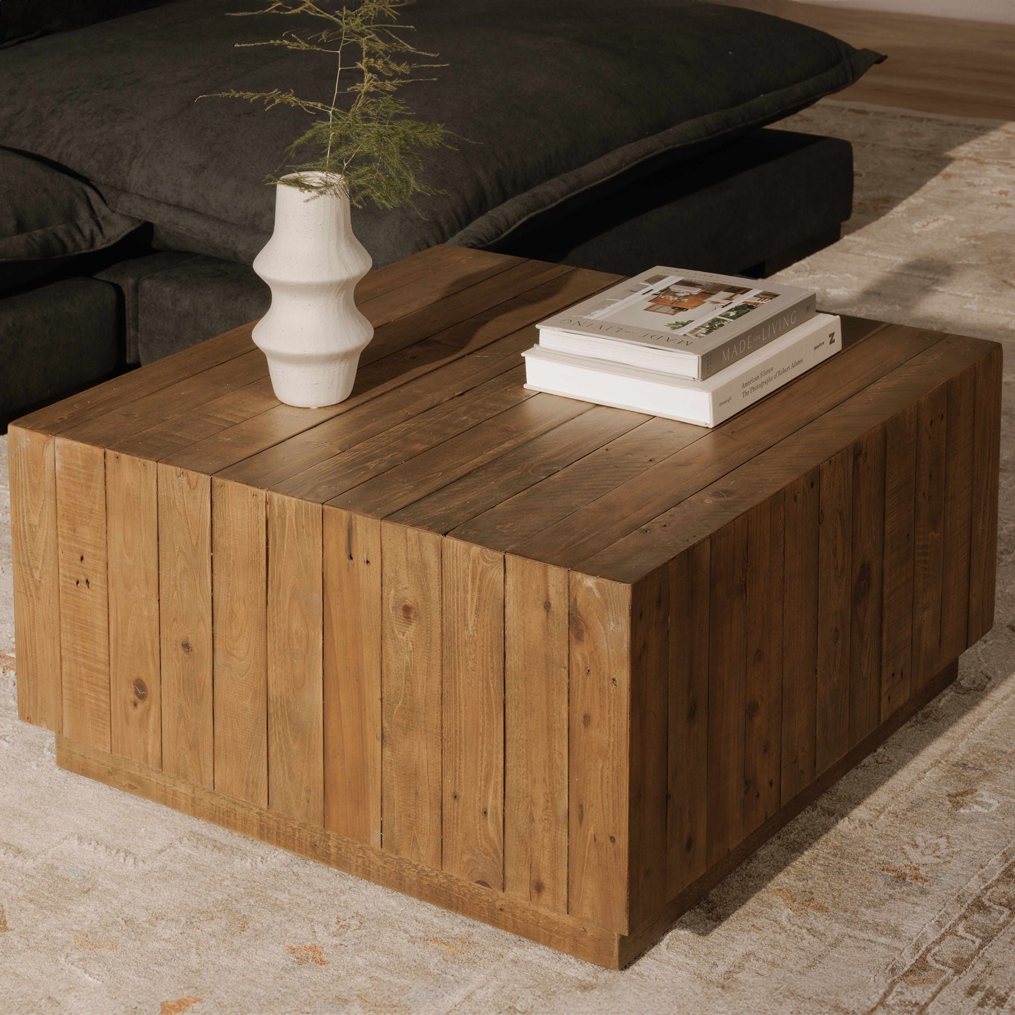 Jasper - Coffee Table - Brown
