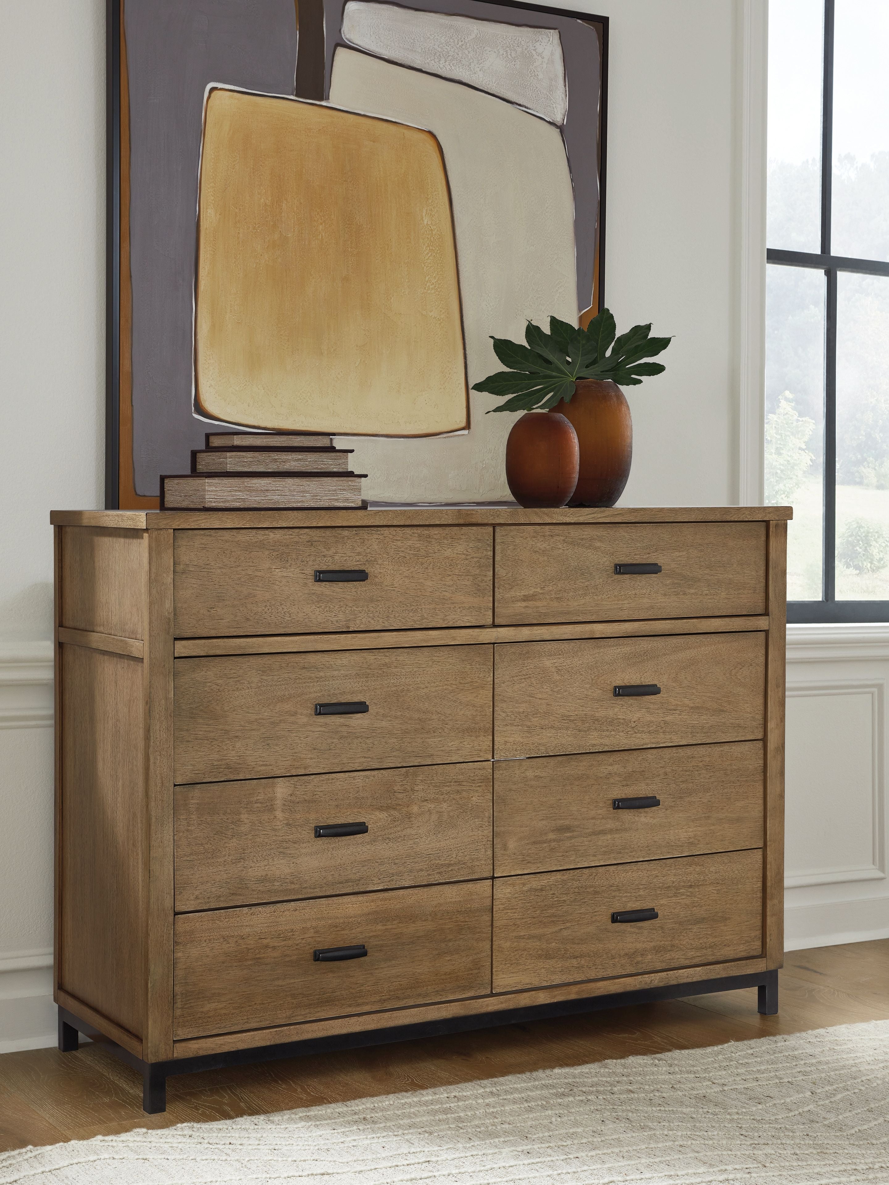 Tomtyn - Dresser - Light Brown