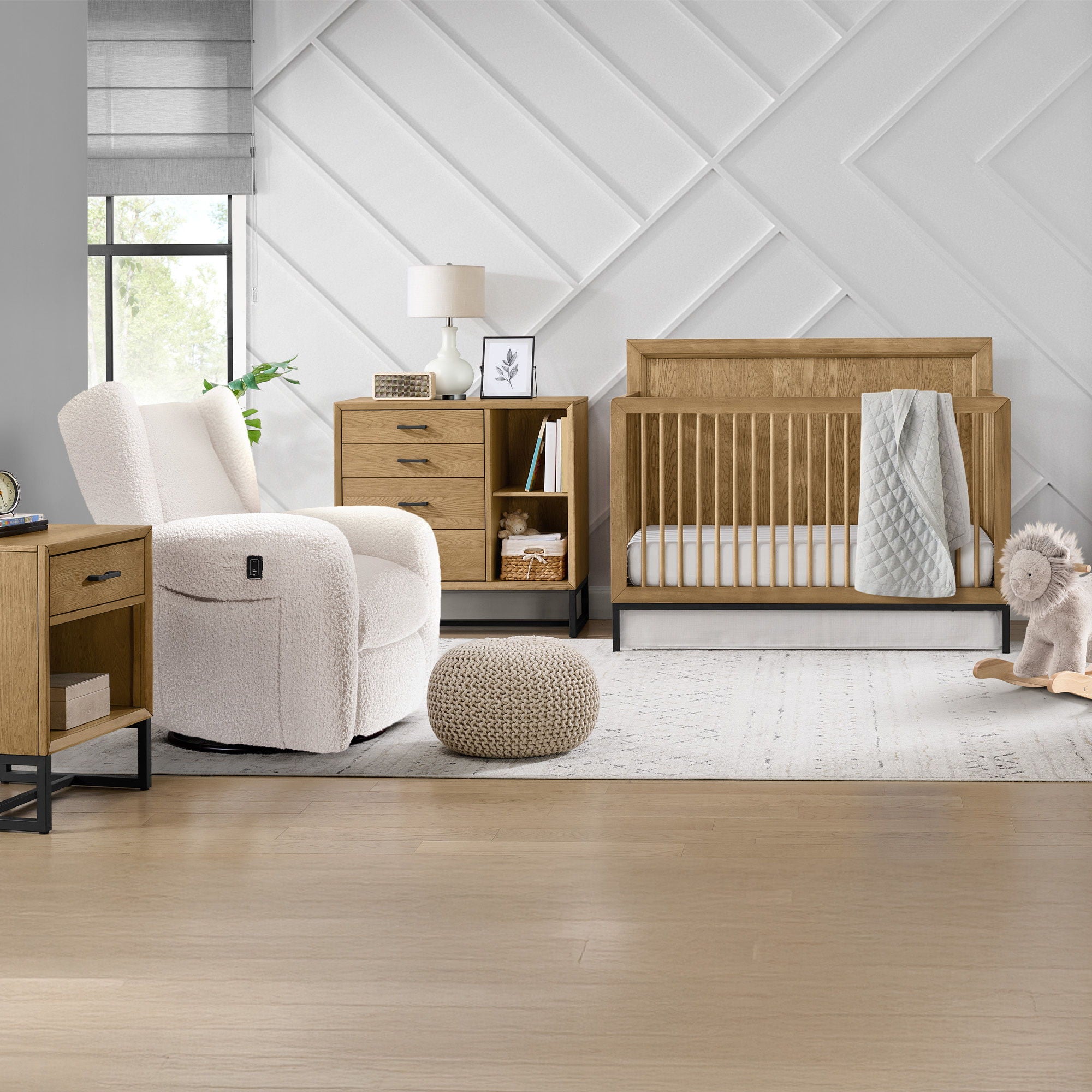 Newport - Convertible Crib - Natural Oak