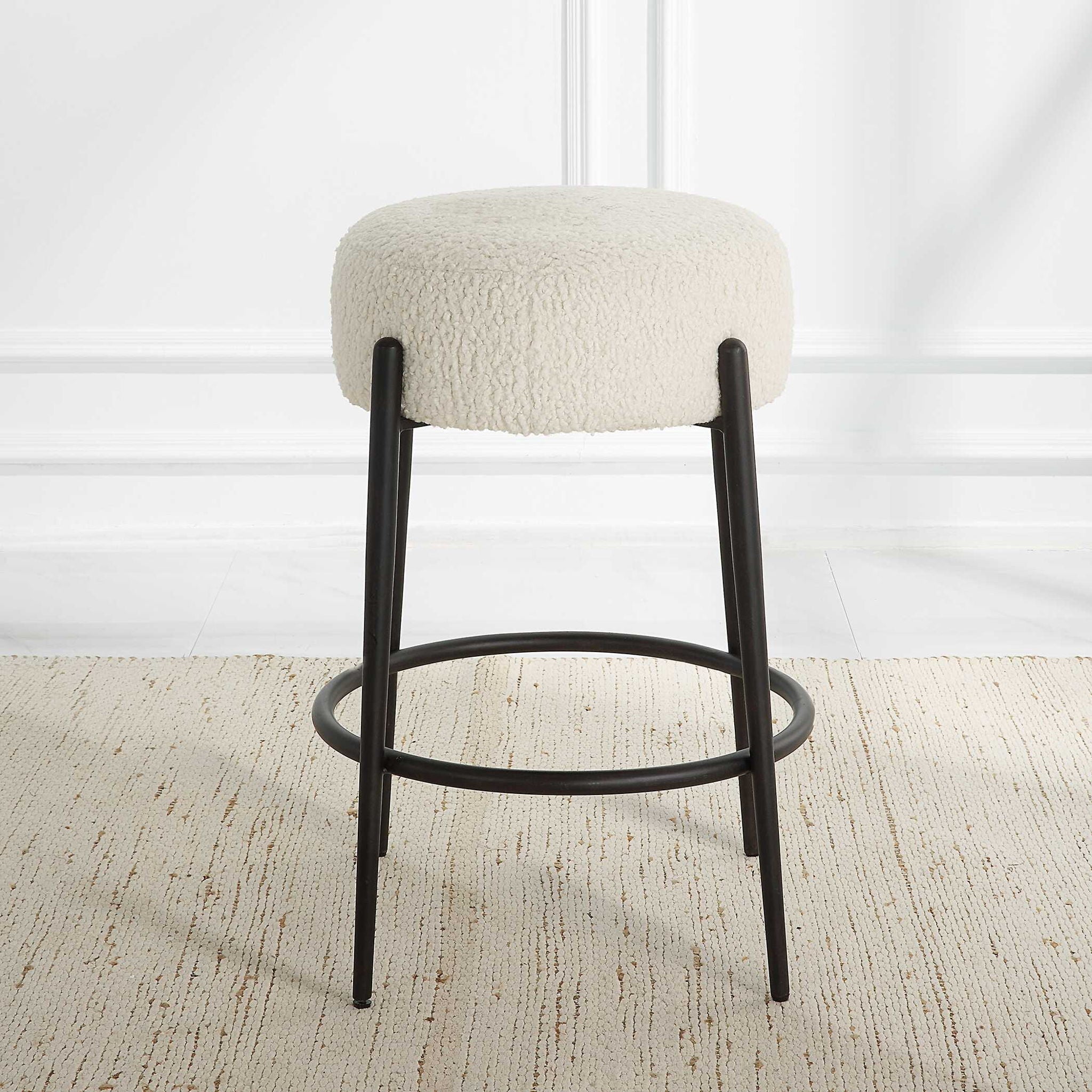 Arles - Counter Stool