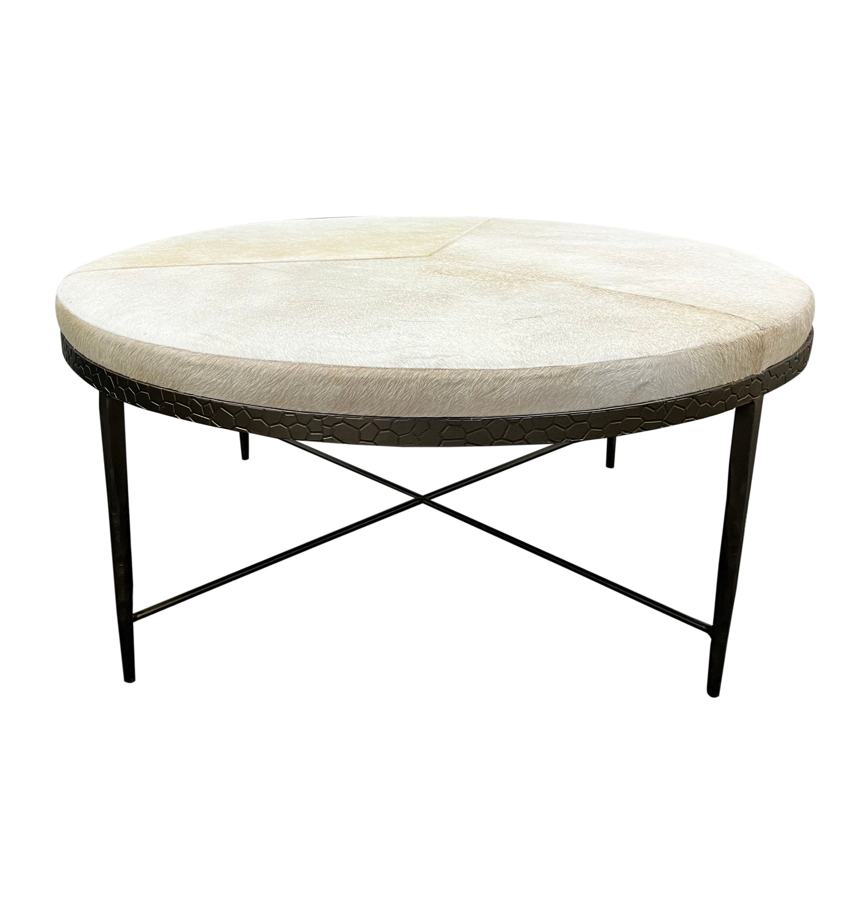 Bose - Hide Round Coffee Table - Ivory
