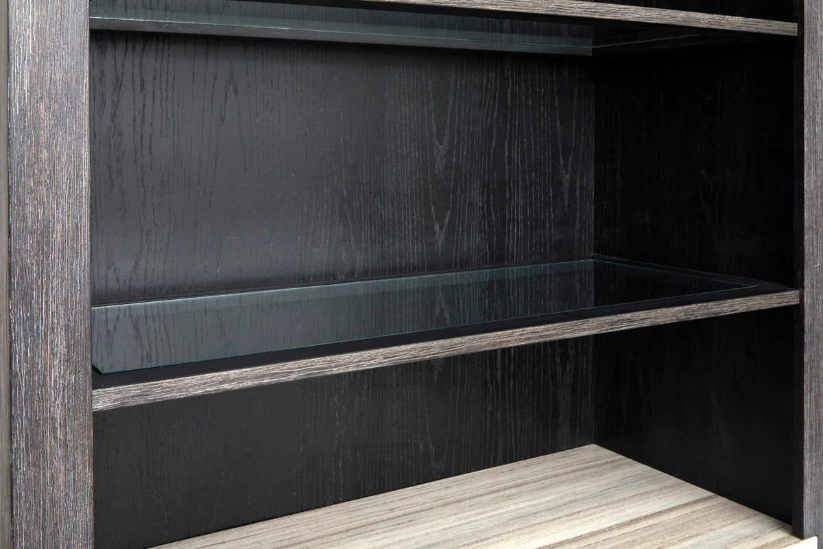 Plum Creek - Display Cabinet