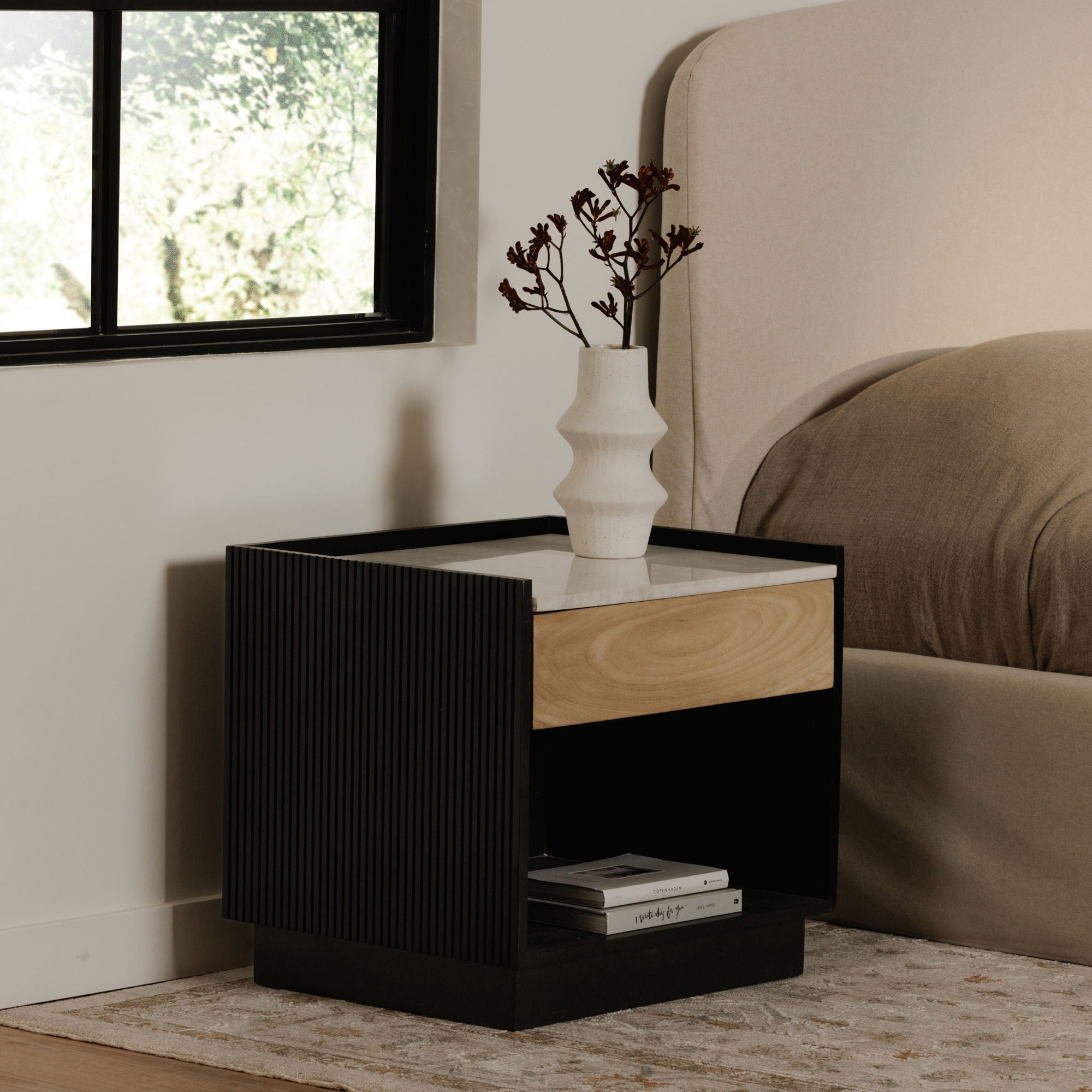 Carter - Nightstand - Black