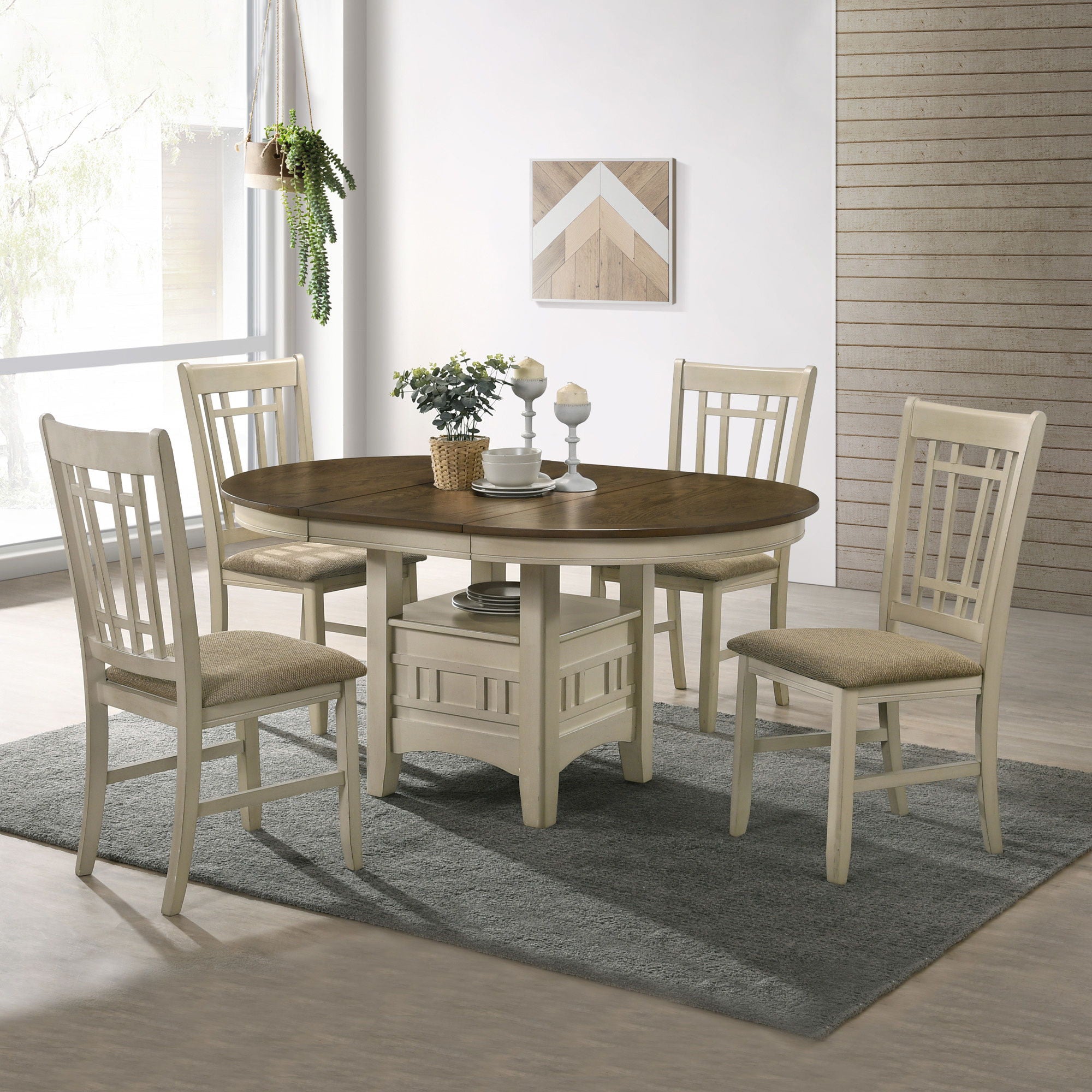 Mission Casuals - Table