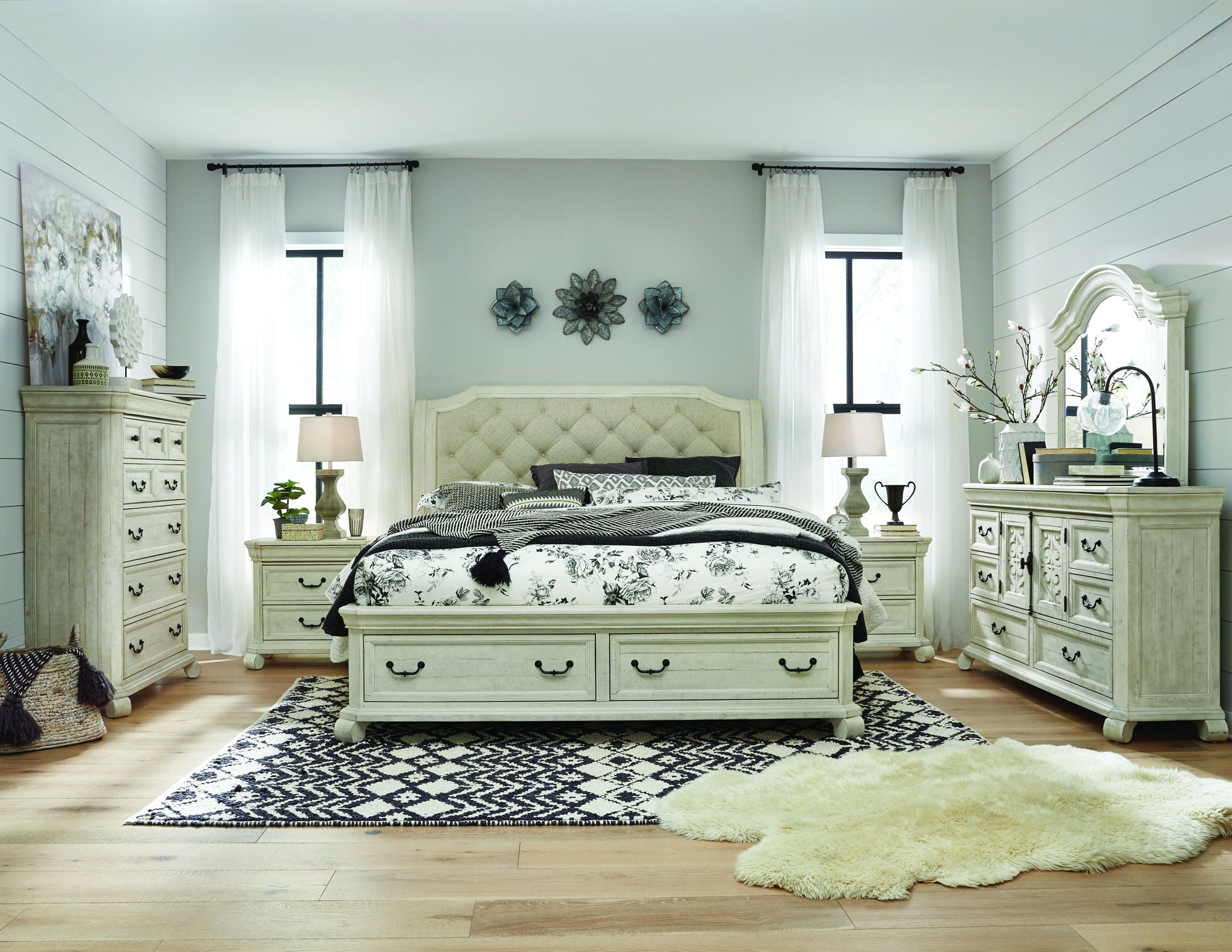 Bronwyn - Drawer Dresser With Shaped Mirror - Alabaster