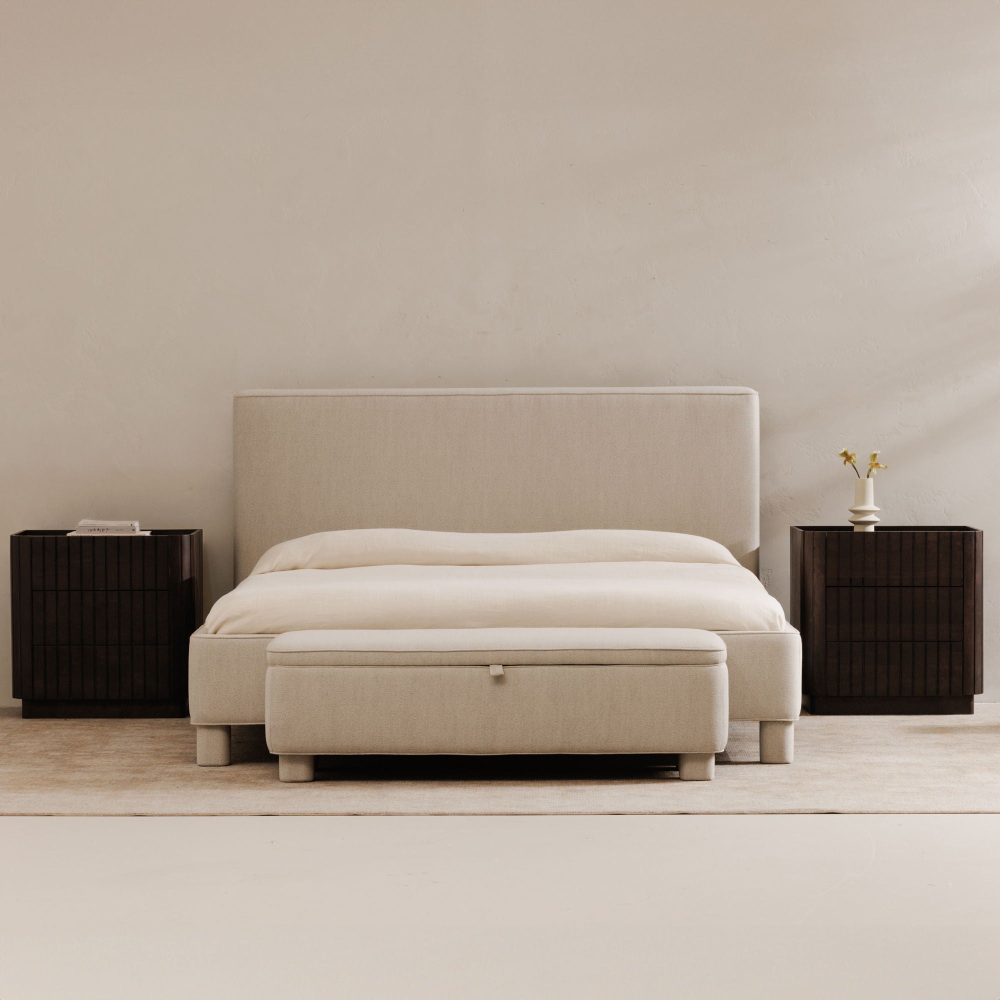 Ichigo - Queen Bed - Light Gray