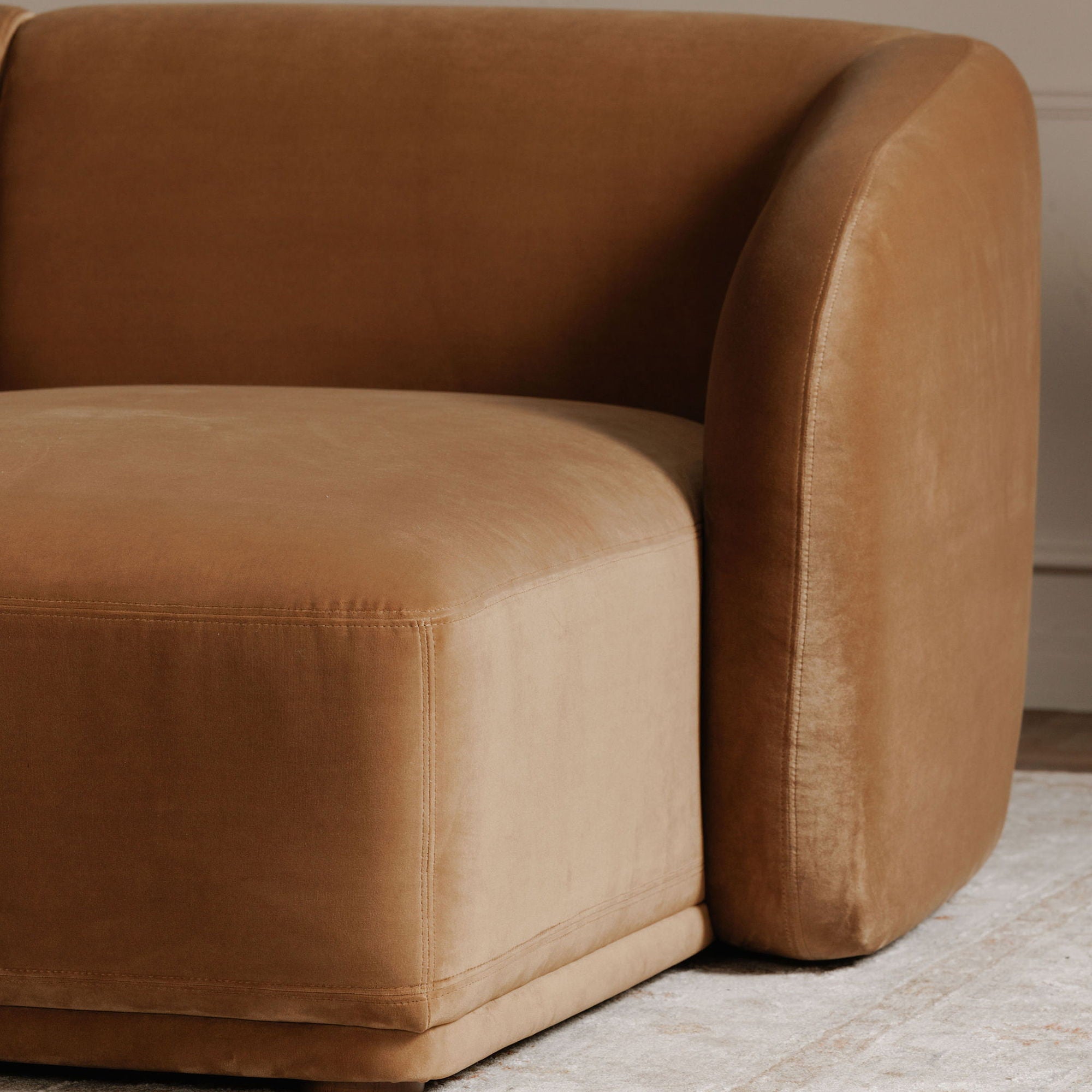Faye - Right Sectional - Tan
