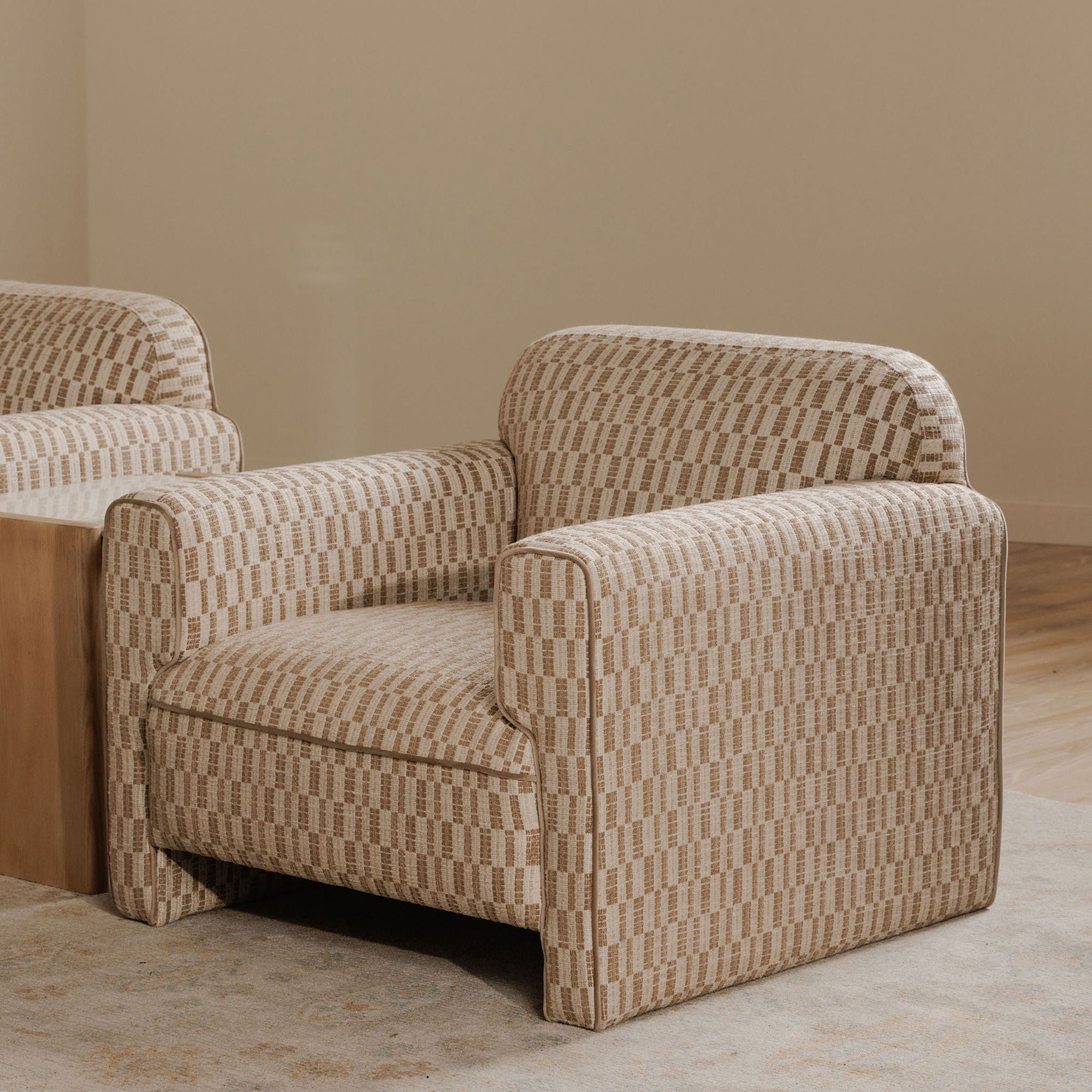 Leo - Accent Chair - Taupe