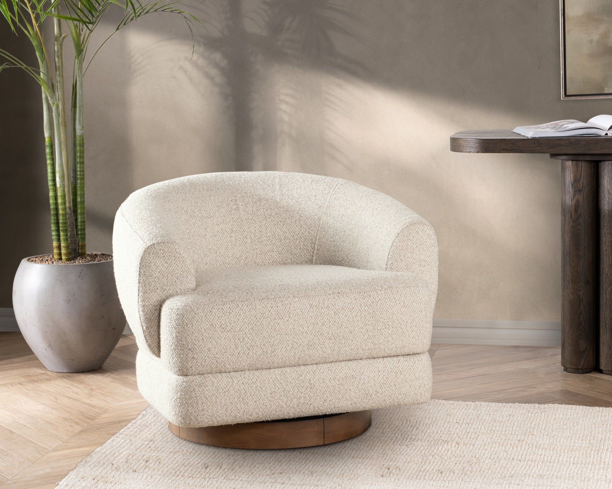 Chassia - Swivel Accent Chair - Prarl Silver