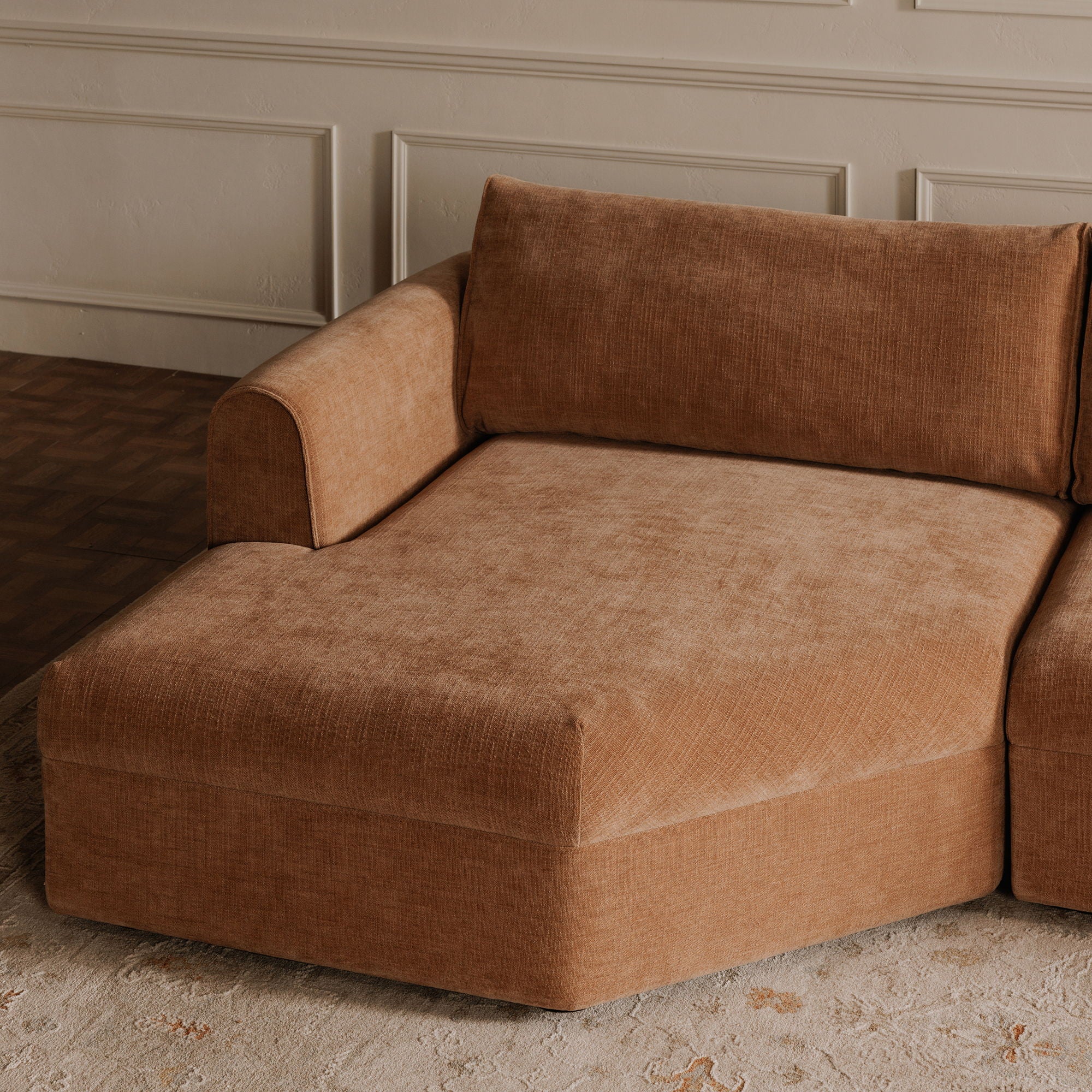 Madrid - Left Sectional - Heritage Pink
