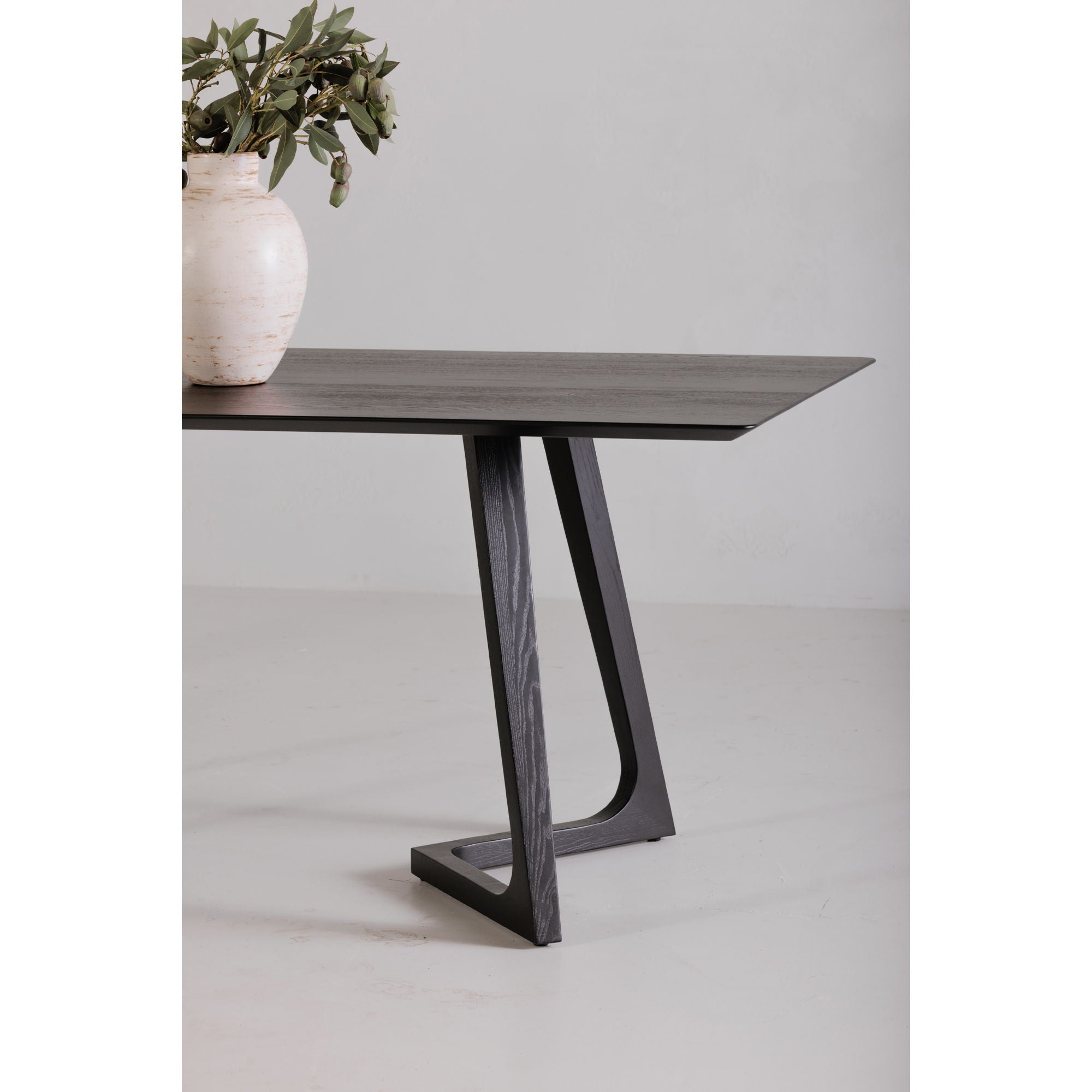 Godenza - Dining Table - Black