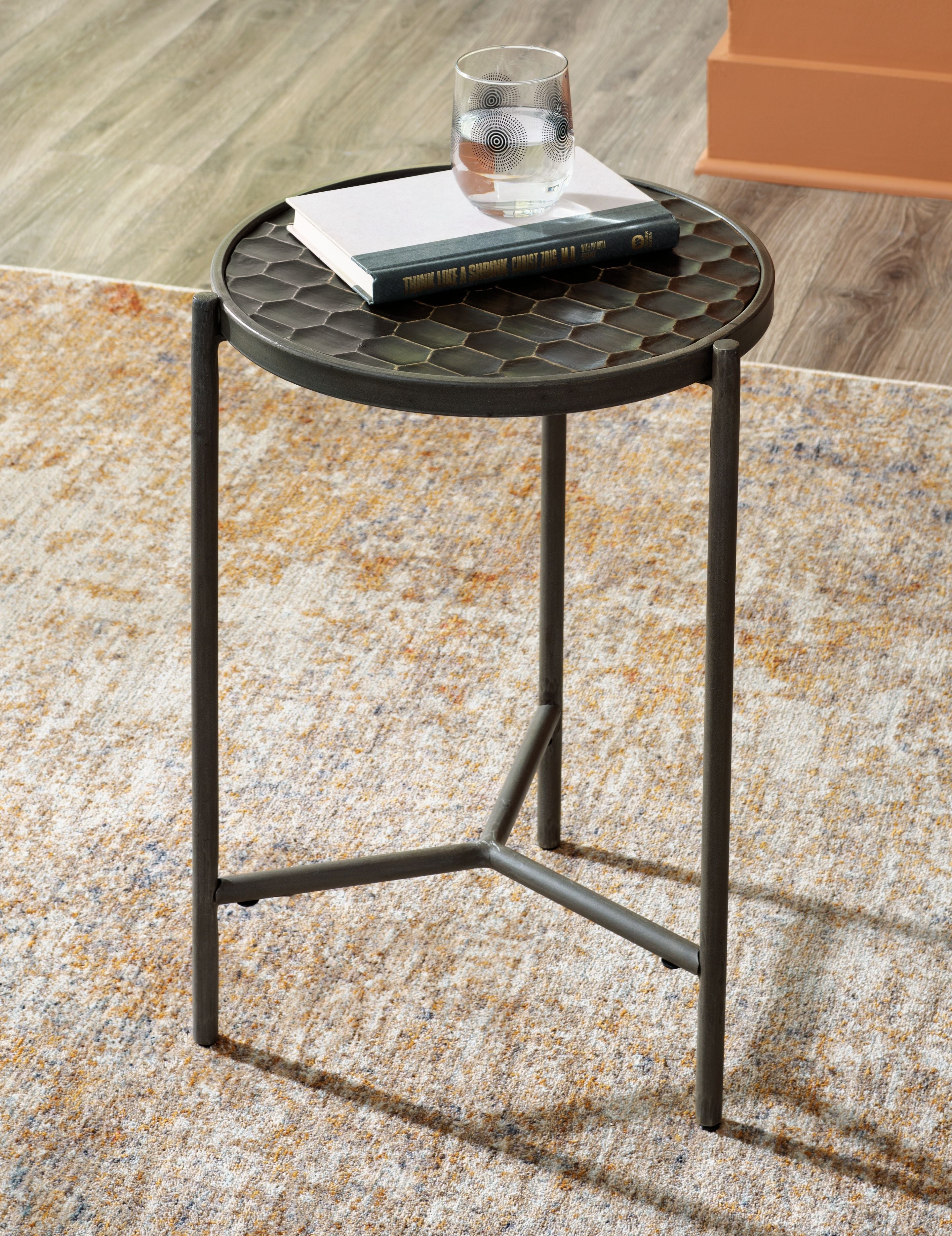 Doraley - Brown / Gray - Round Side End Table