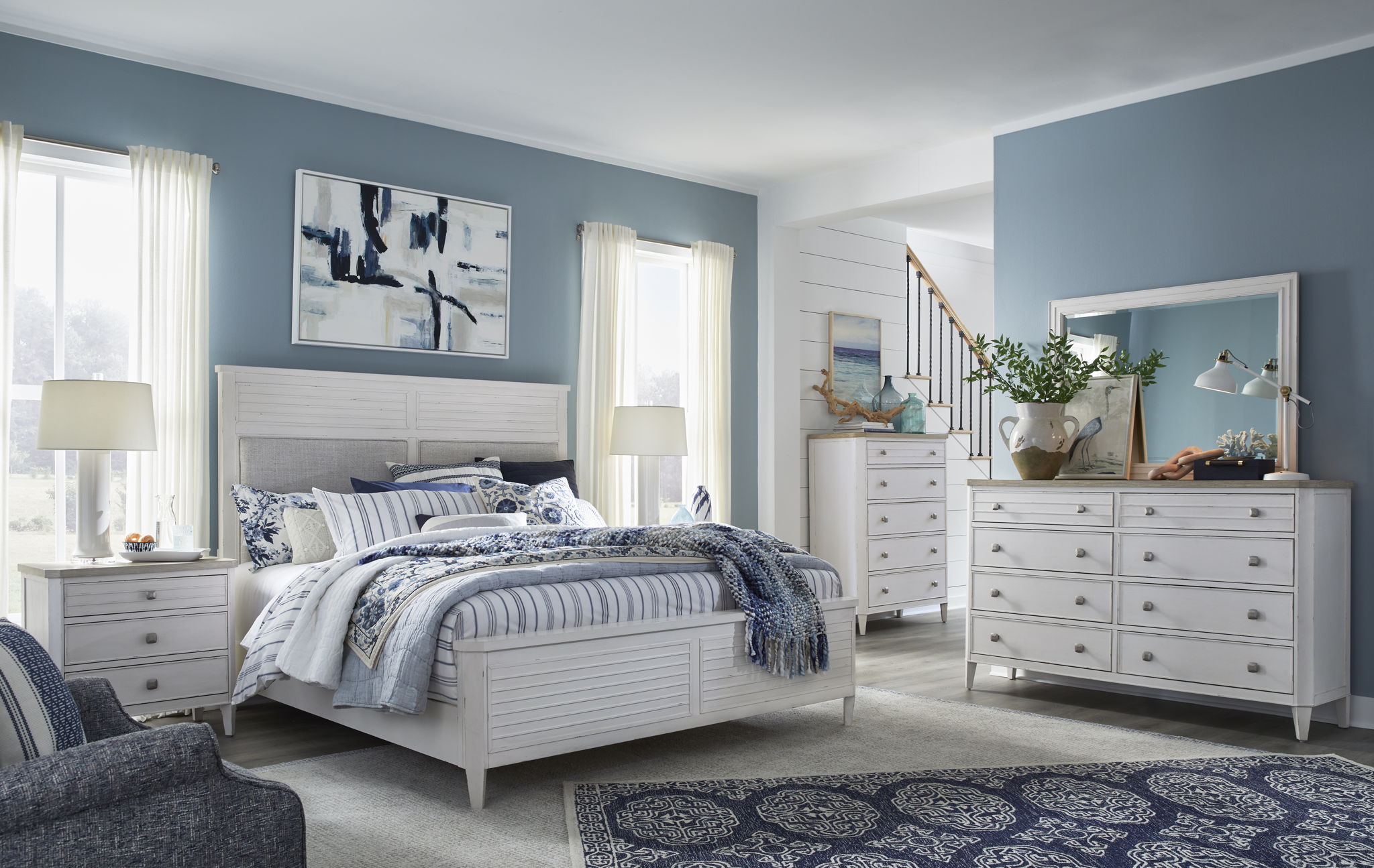 Echo Isles - Upholstered Panel Bed