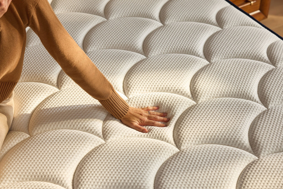 DreamCloud Classic Hybrid - Mattress