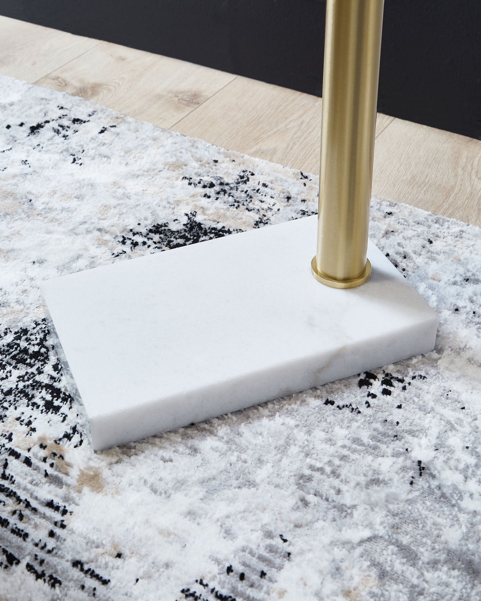 Santiford - Metal Floor Lamp - Gold Finish / White