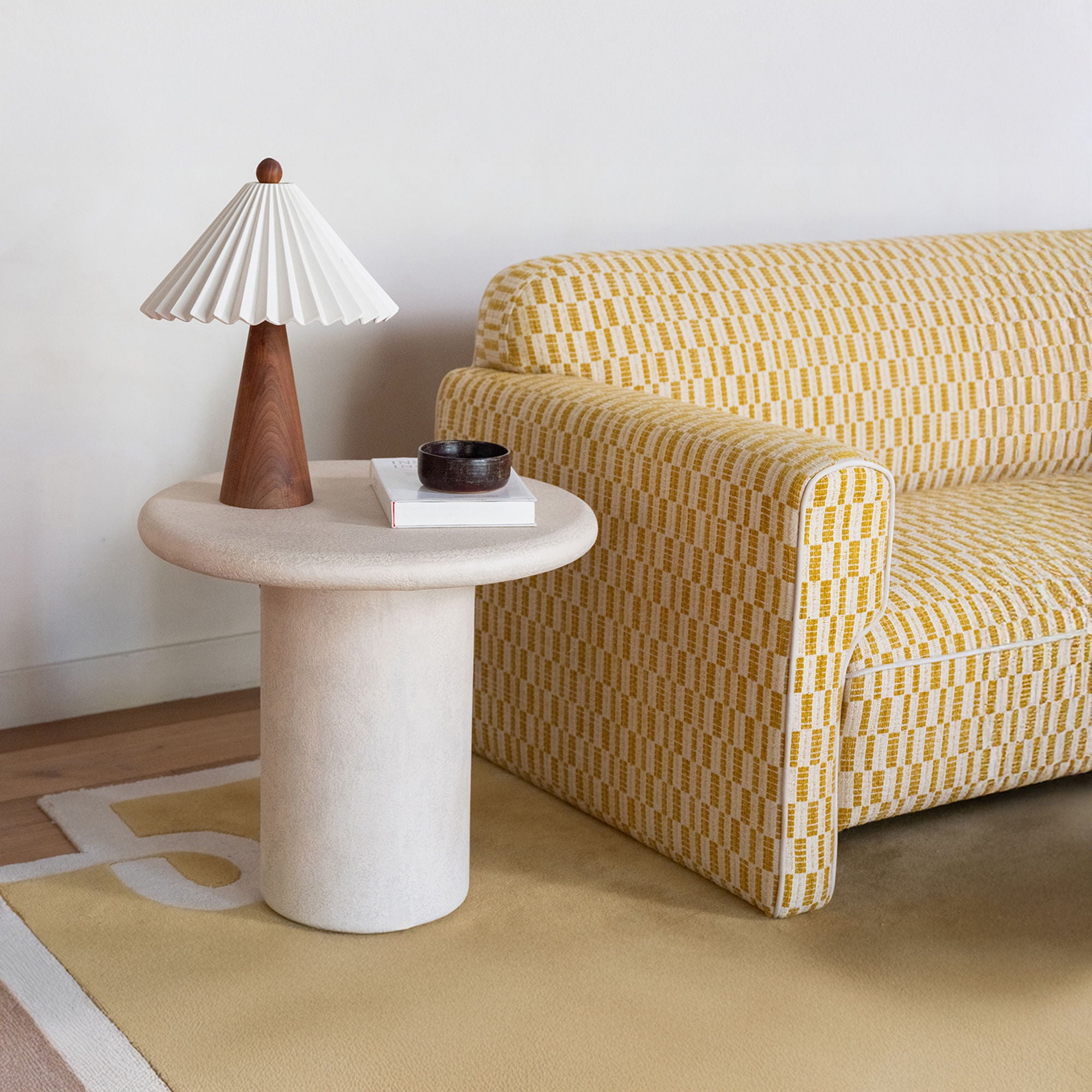 Frida - Outdoor Side Table - Cream