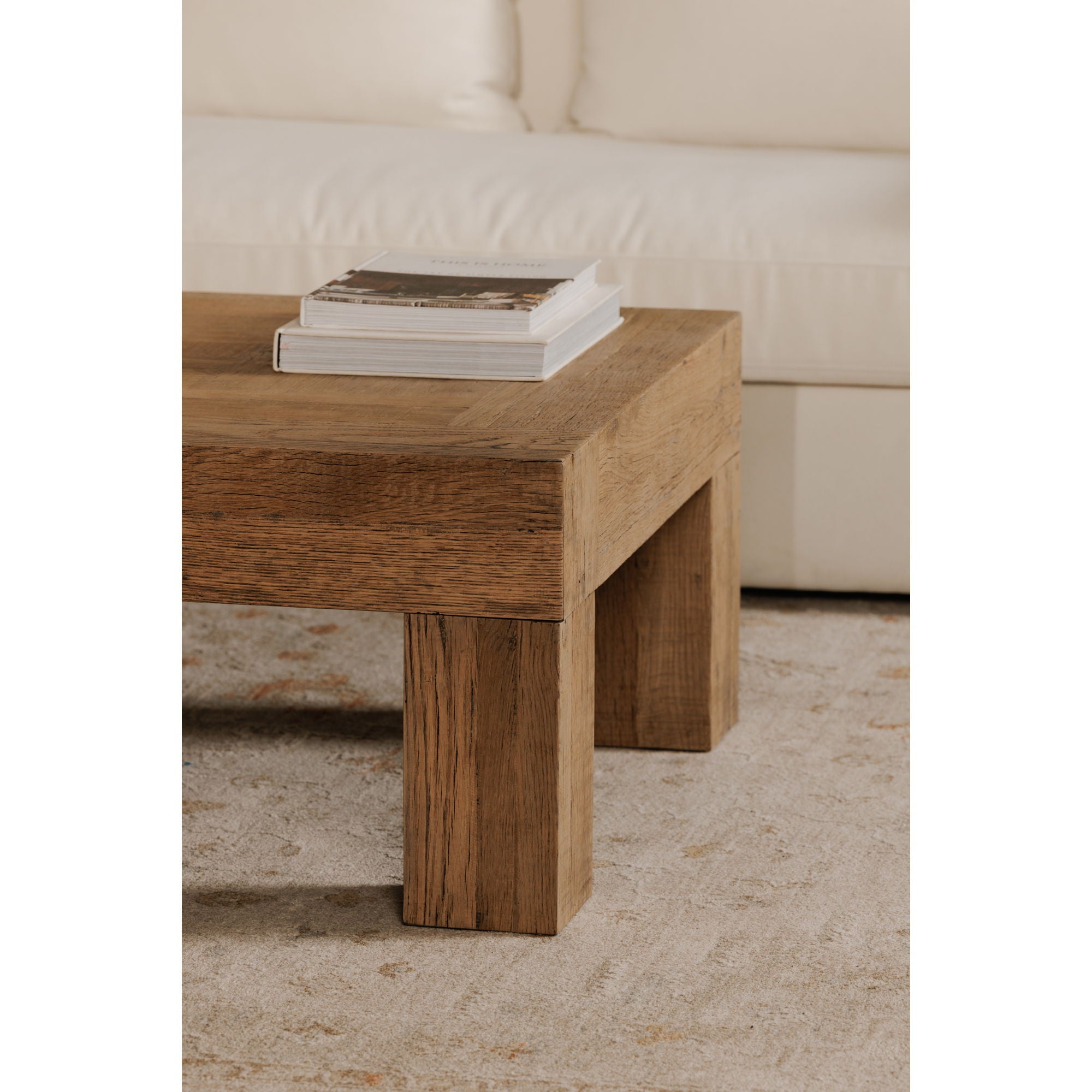 Evander - Rectangle Coffee Table - Aged Oak
