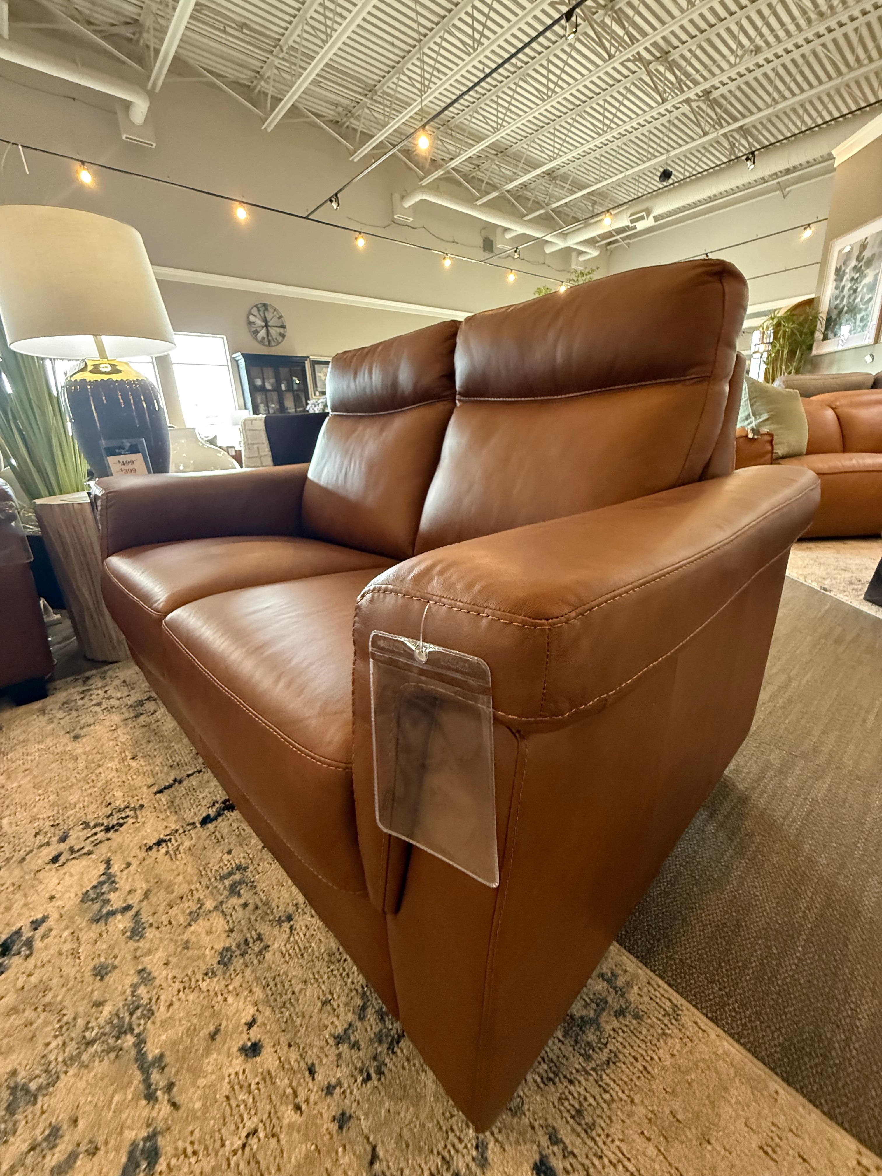 Salta Sofa & Loveseat