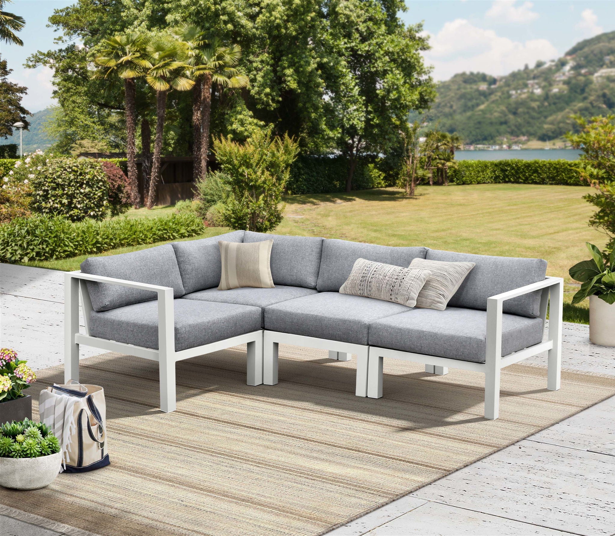 Nash - Outdoor Seating Sectional