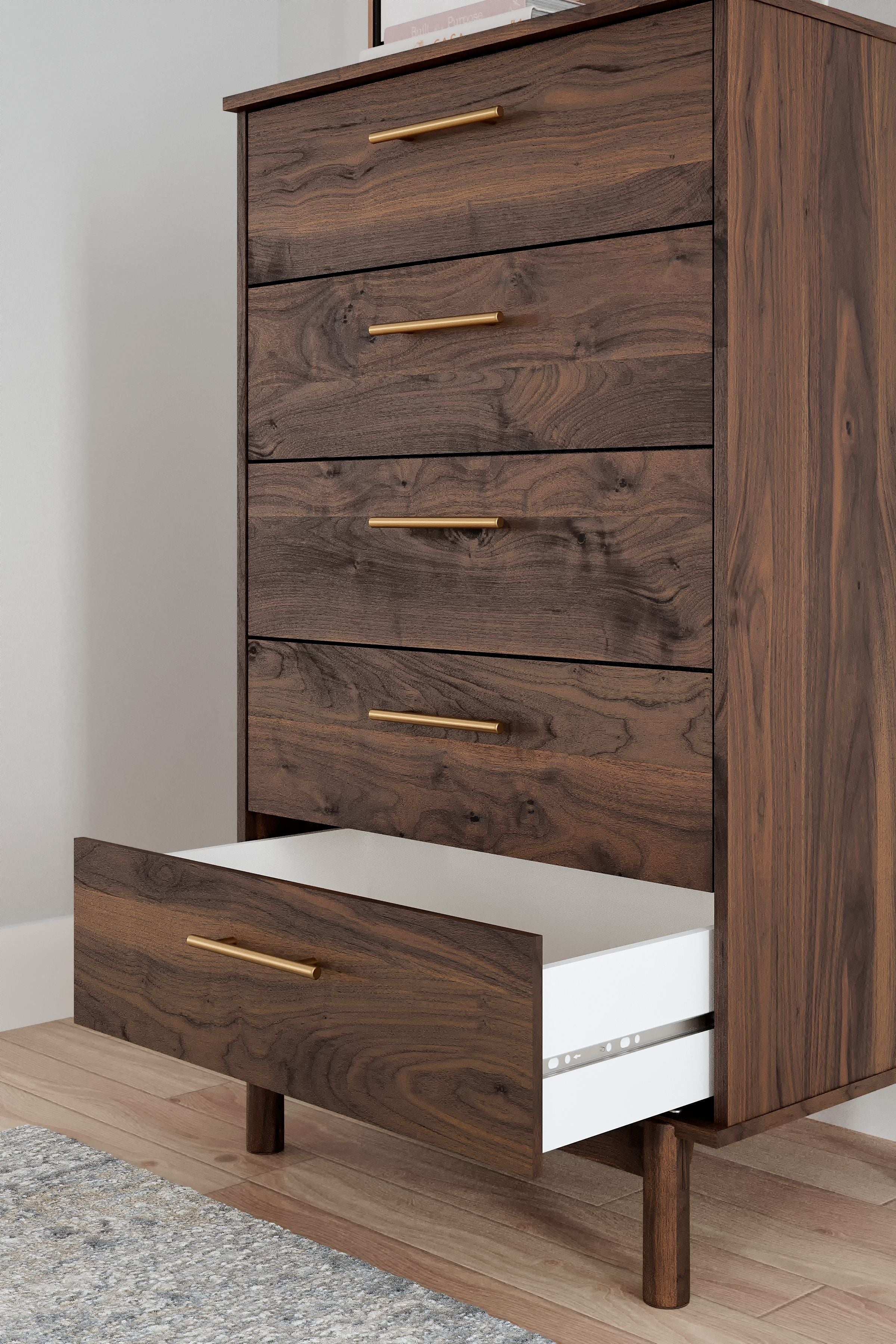 Calverson - Accent Drawer Chest