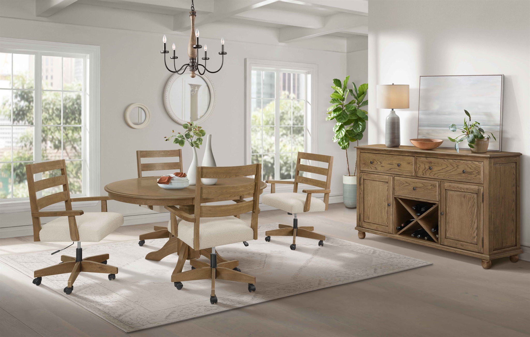 Colonial Oak - Round Pedestal Table - Weathered Chestnut