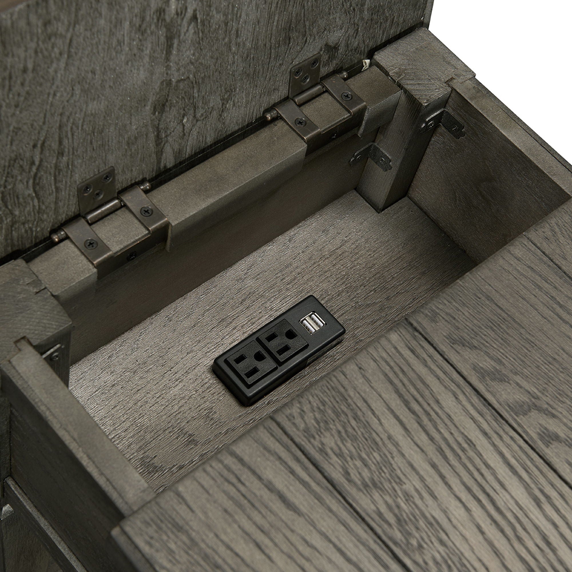 Foundry - Table