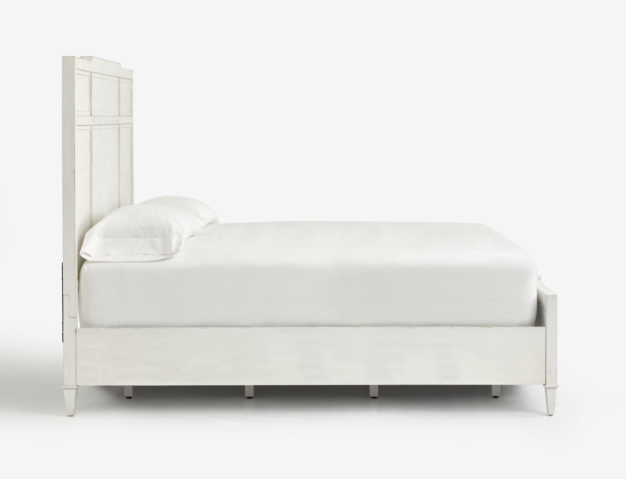 Gardenia Bay - Panel Bed