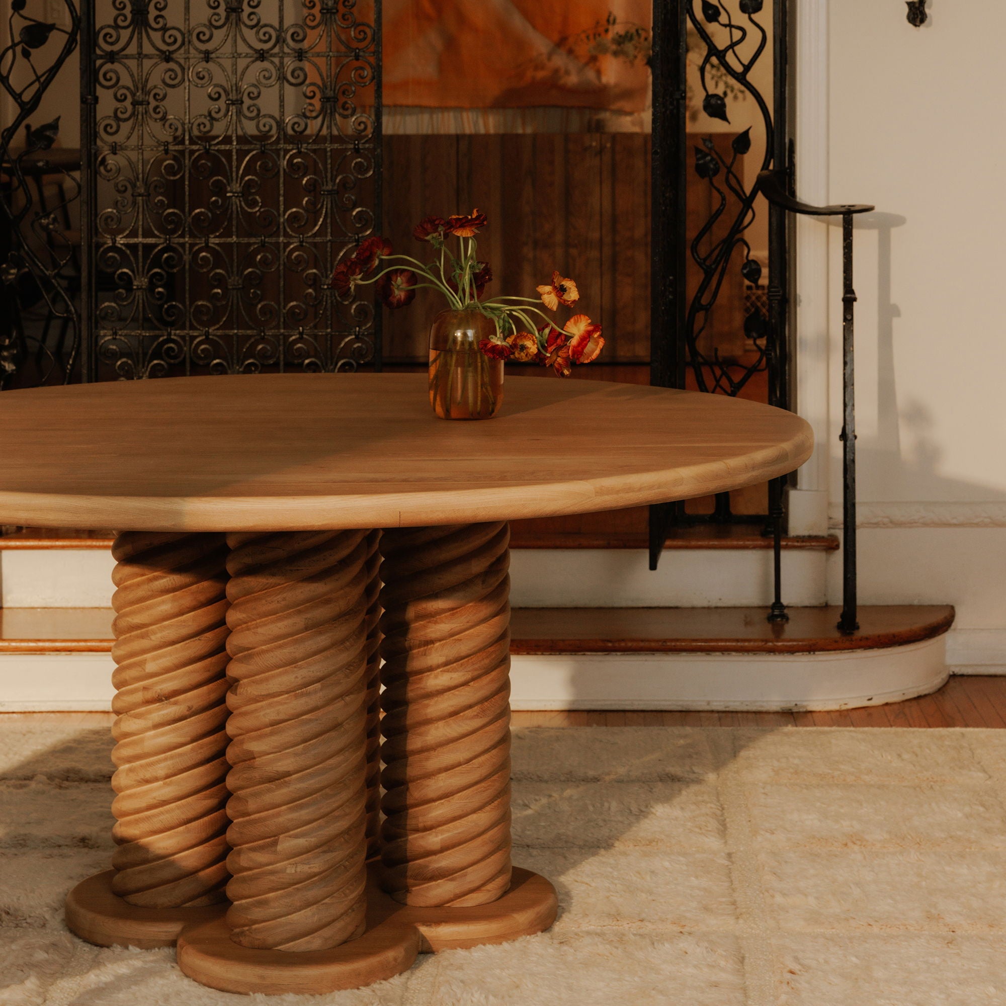 Treccia - Round Dining Table - Oak