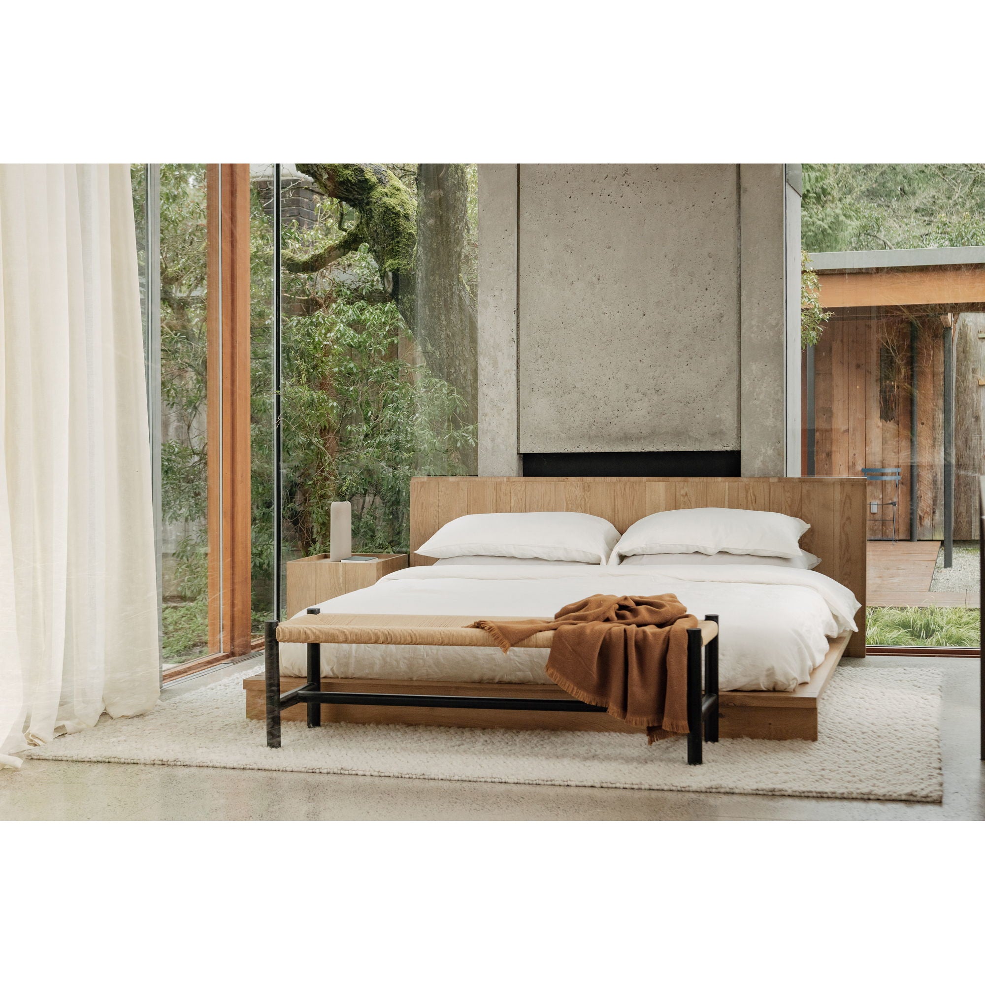 Hawthorn - Small Bench - Black