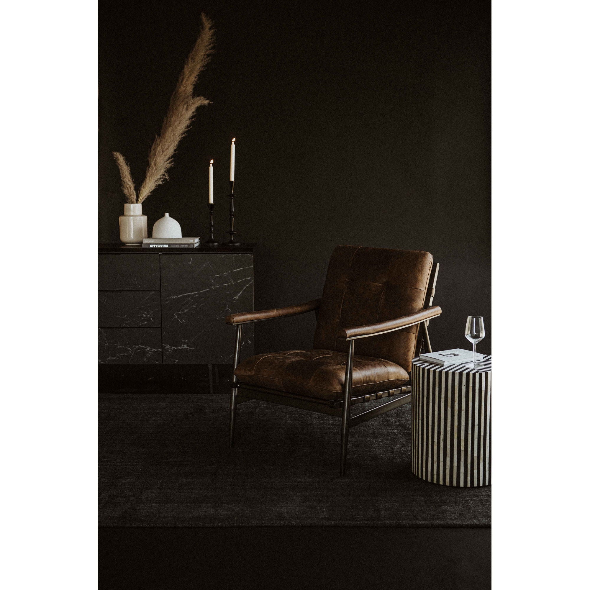 Chameau - Side Table - Black
