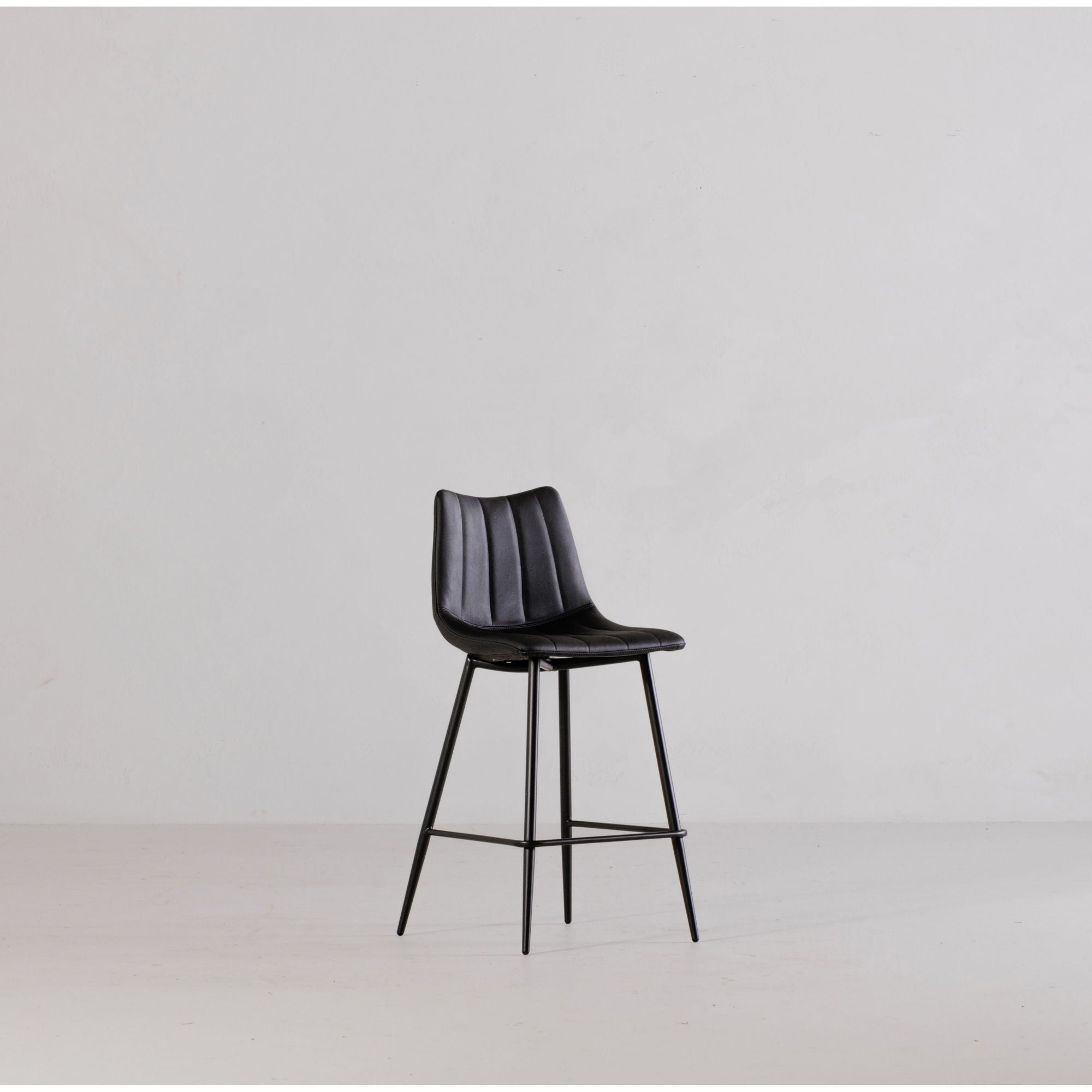 Alibi - Counter Stool (Set of 2) - Matte Black