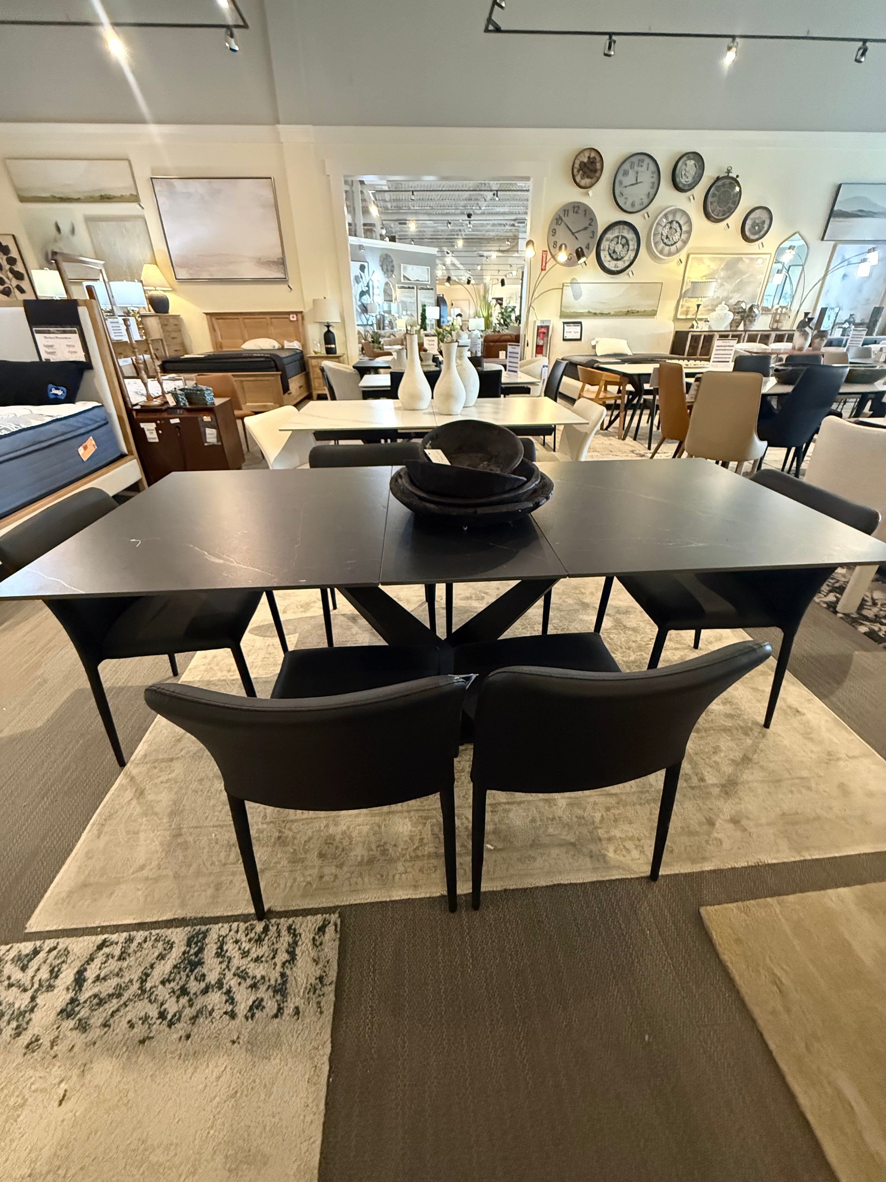 Julius 7 Piece Dining Set