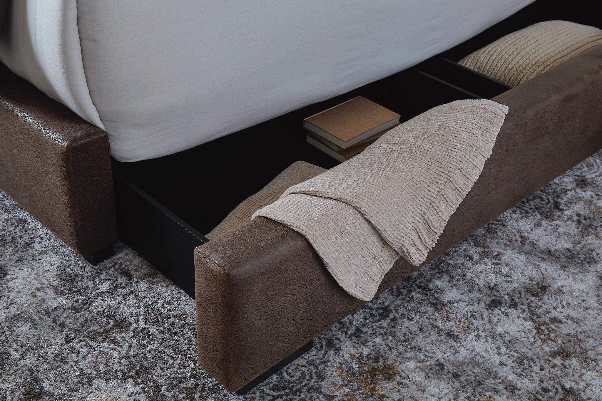 Lavernty - Upholstered Storage Bed