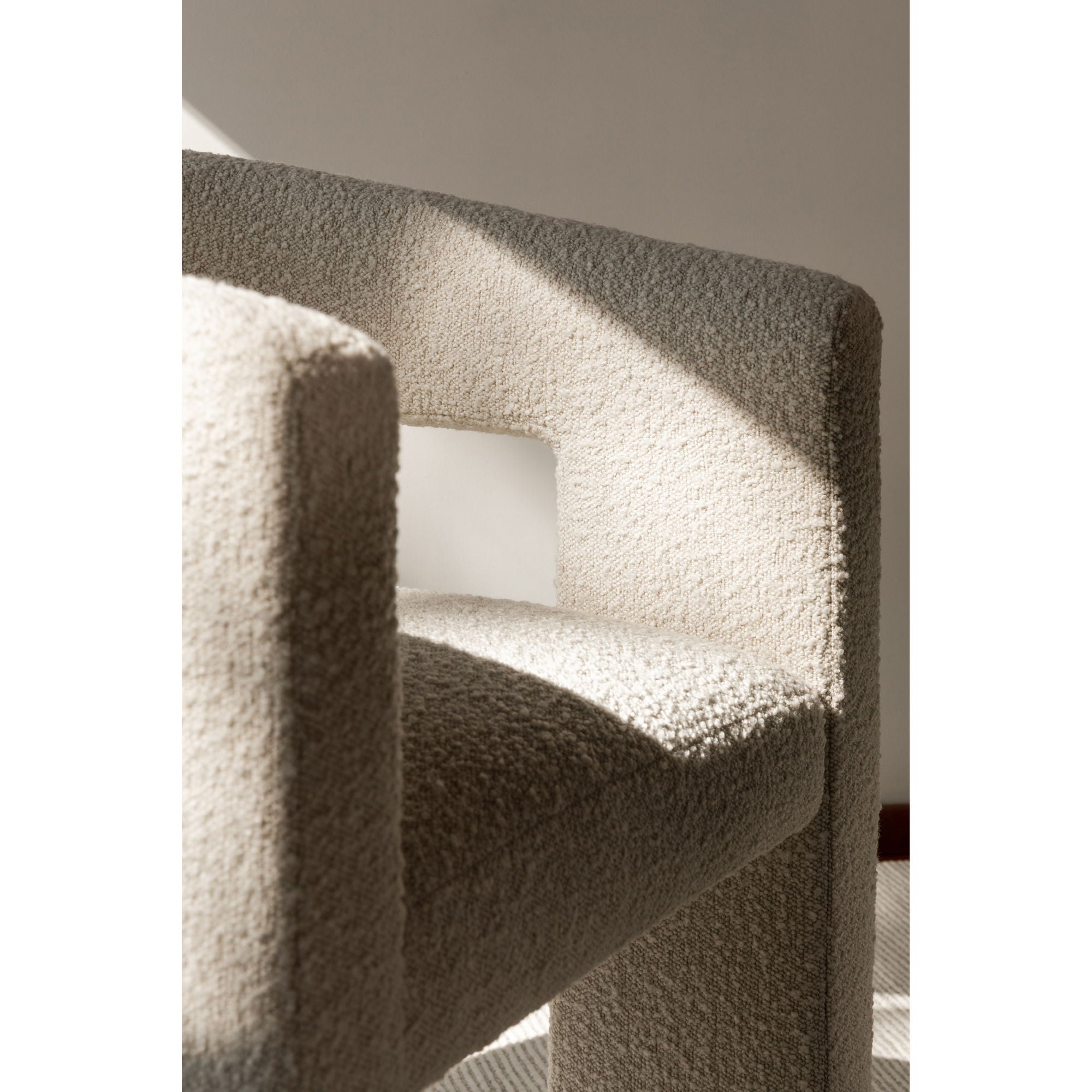 Elo - Occasional Chair - White