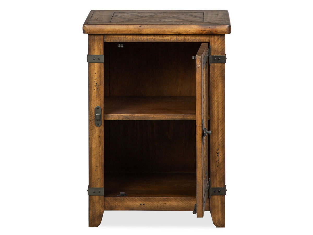 Chesterfield - Chairside End Table - Farmhouse Timber