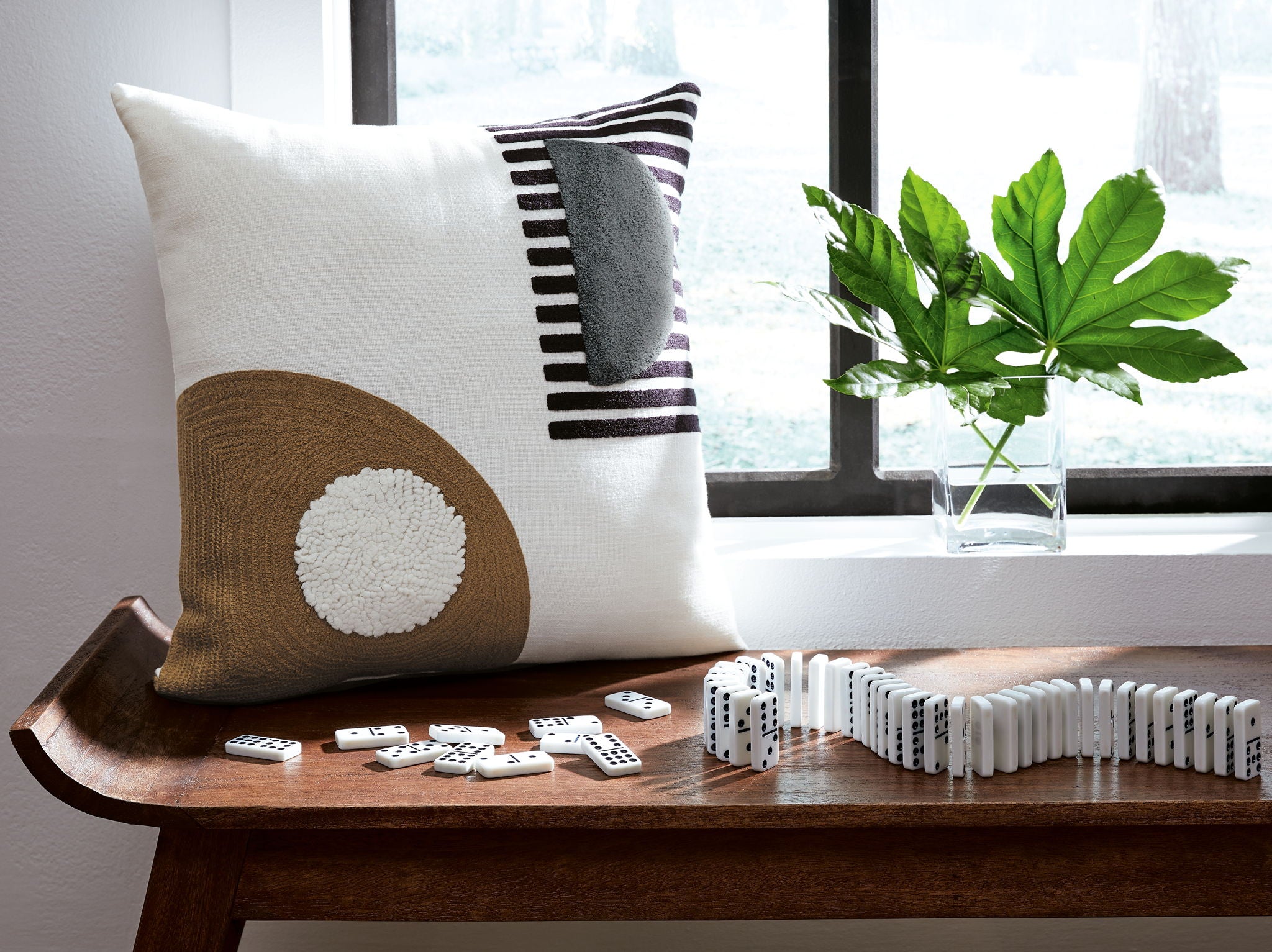 Longsum - Pillow (Set of 4) - Black / White / Honey