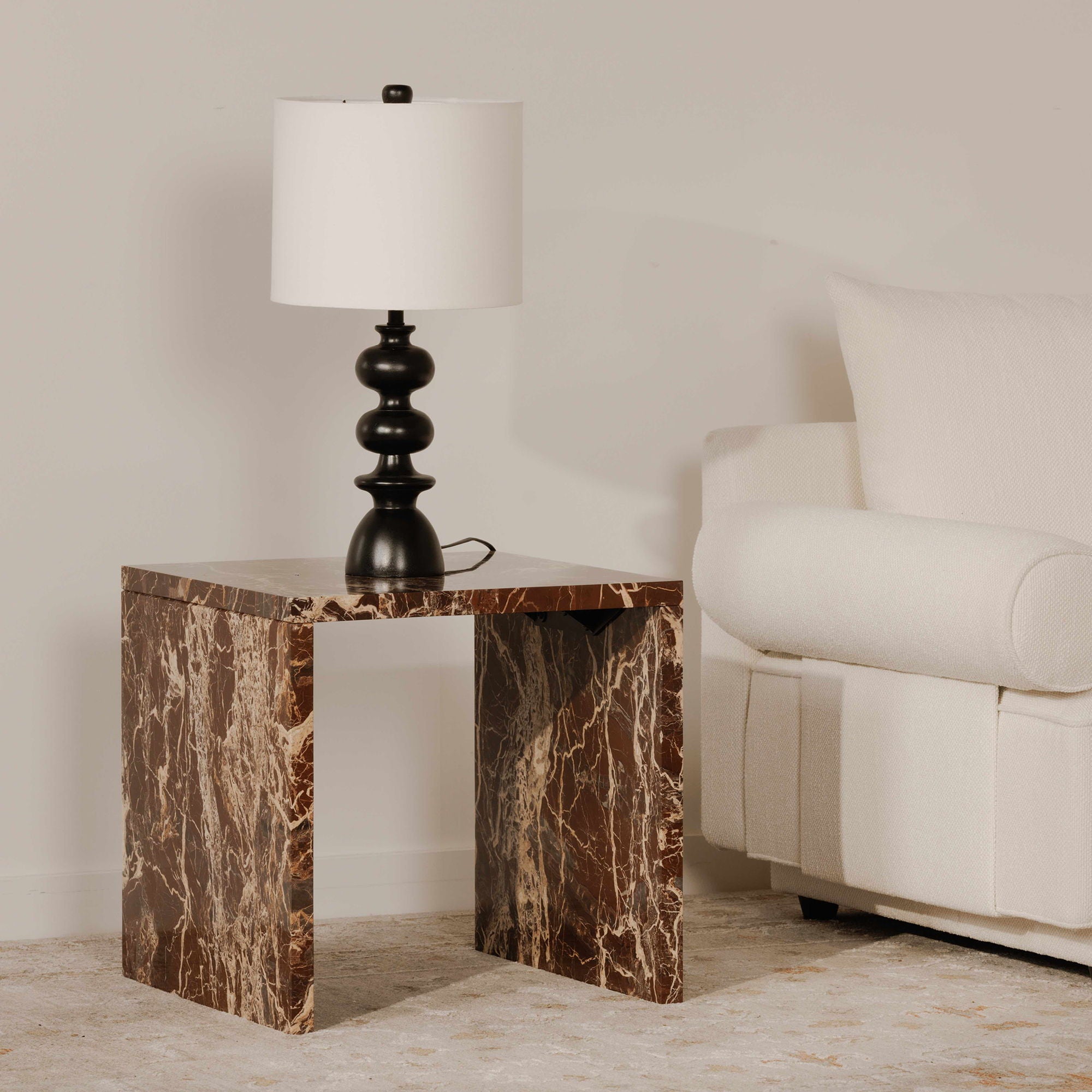 Gwen - Table Lamp - Black