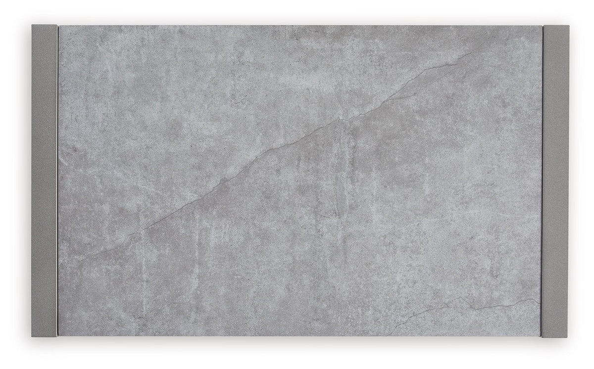 Hurley Park - 4 Pc. - Outdoor Sofa, 2 Lounge Chairs And Coffee Table - Gray