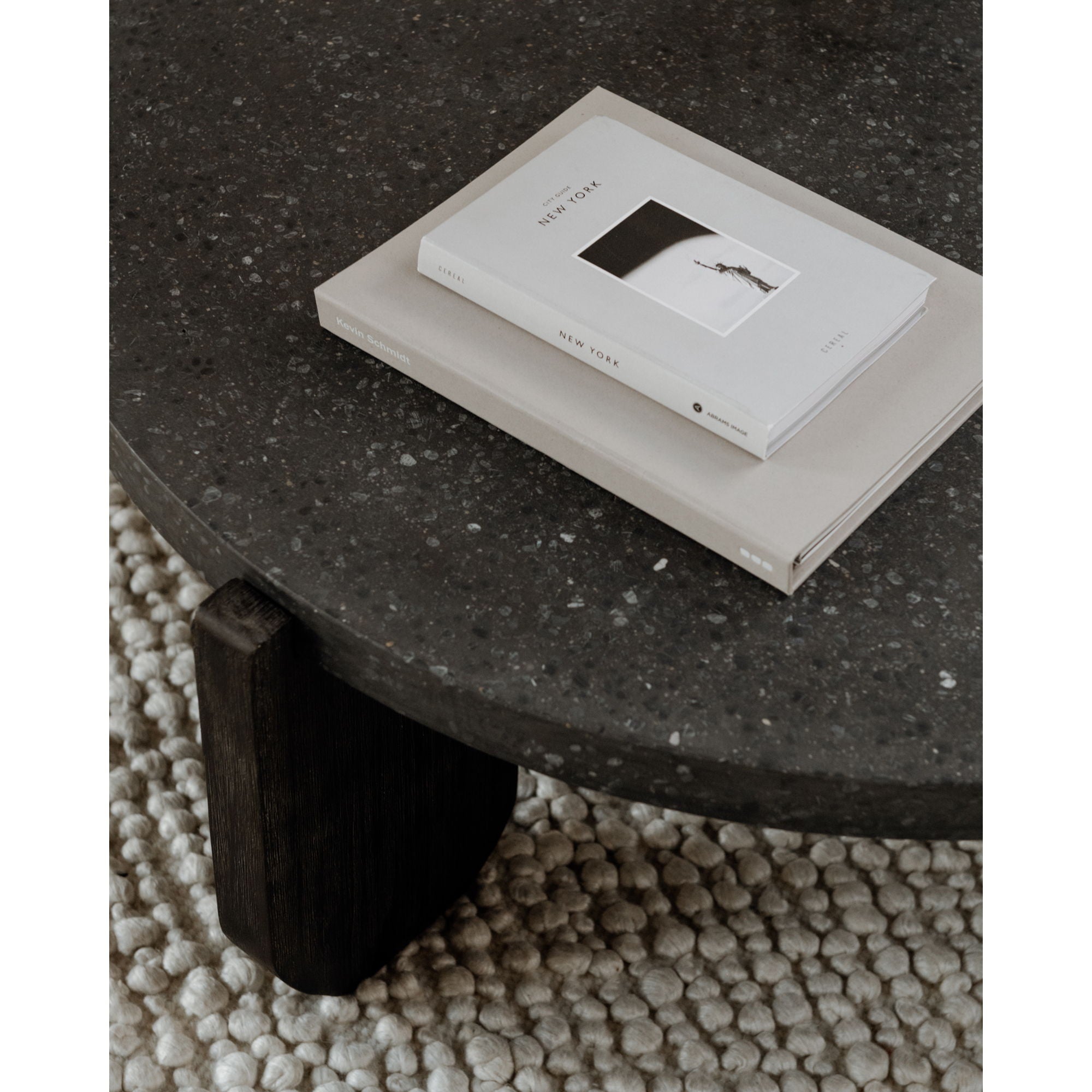 Wunder - Coffee Table - Black