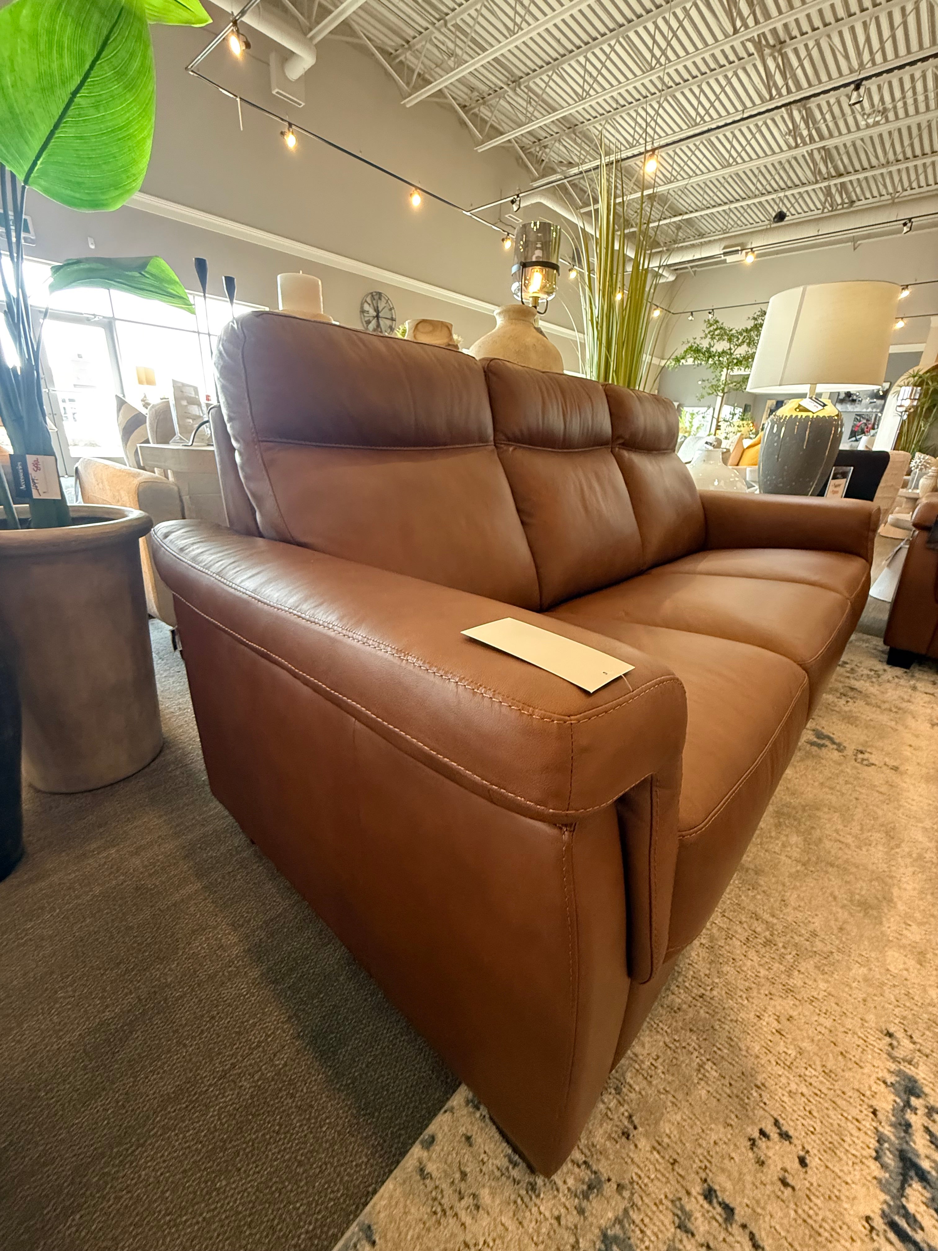Salta Sofa & Loveseat