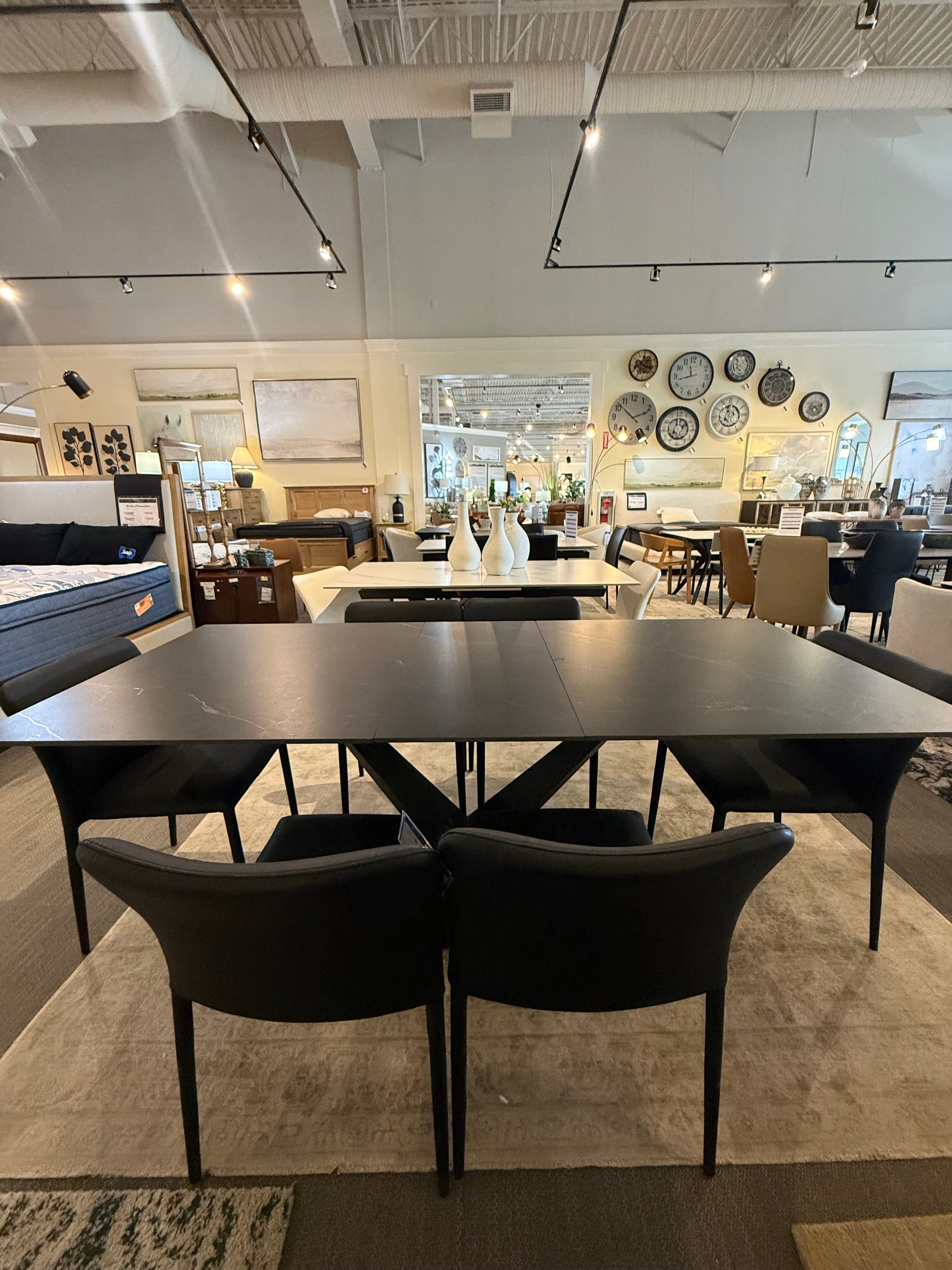 Julius 7 Piece Dining Set