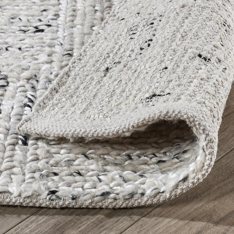 Kanso - 1' x 1' Sosa Rug - Ivory/Black