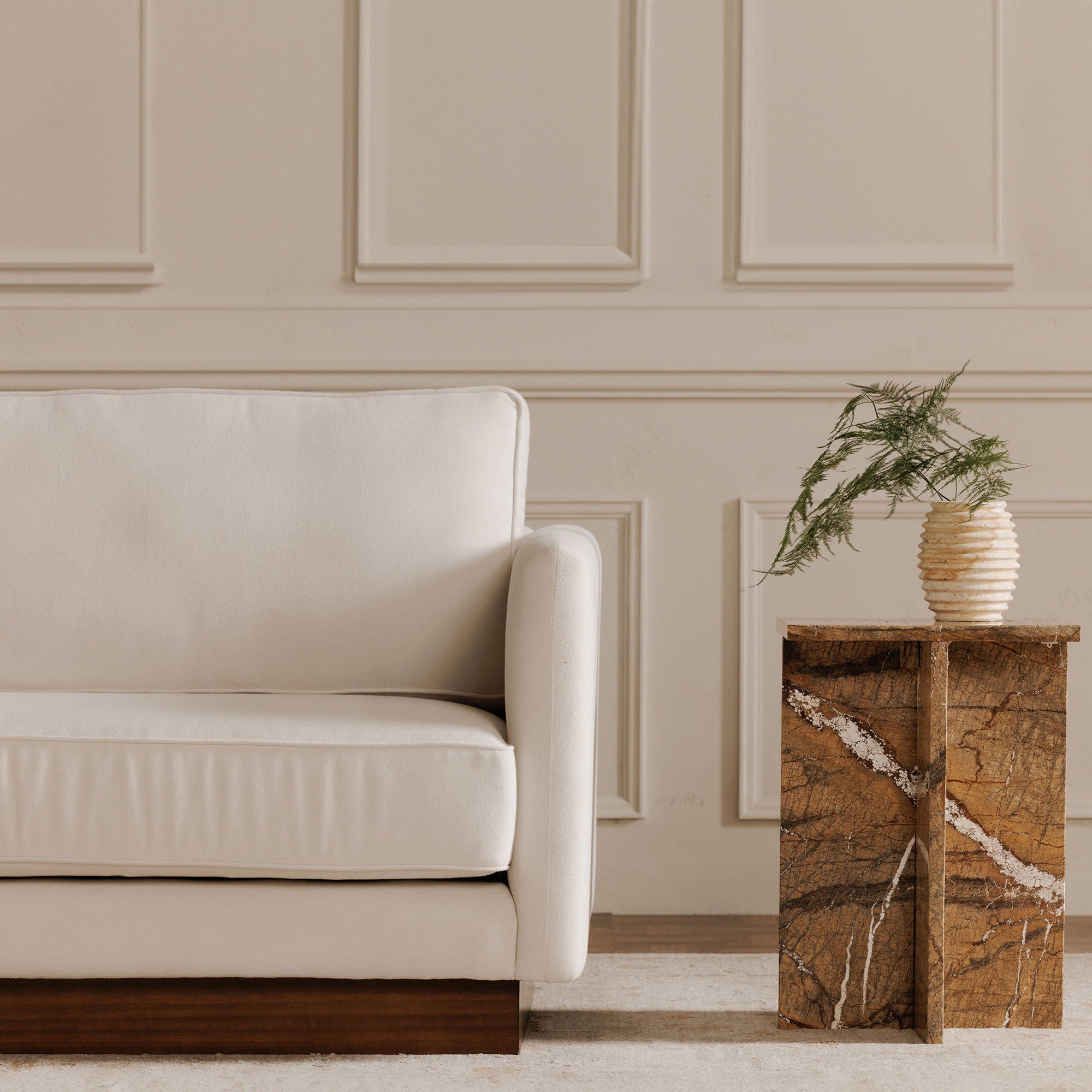 Vernon - Right Sectional - White