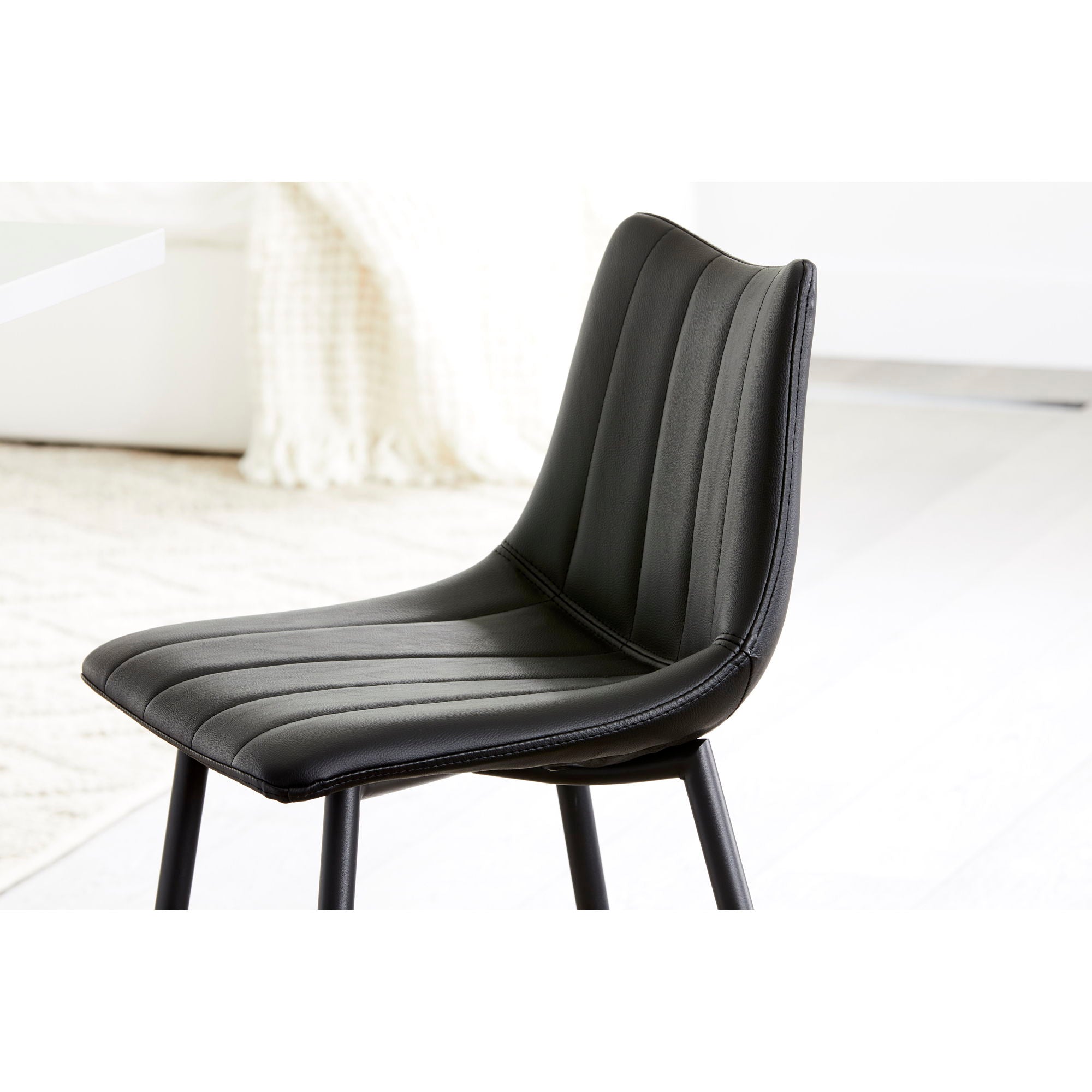 Alibi - Counter Stool (Set of 2) - Matte Black
