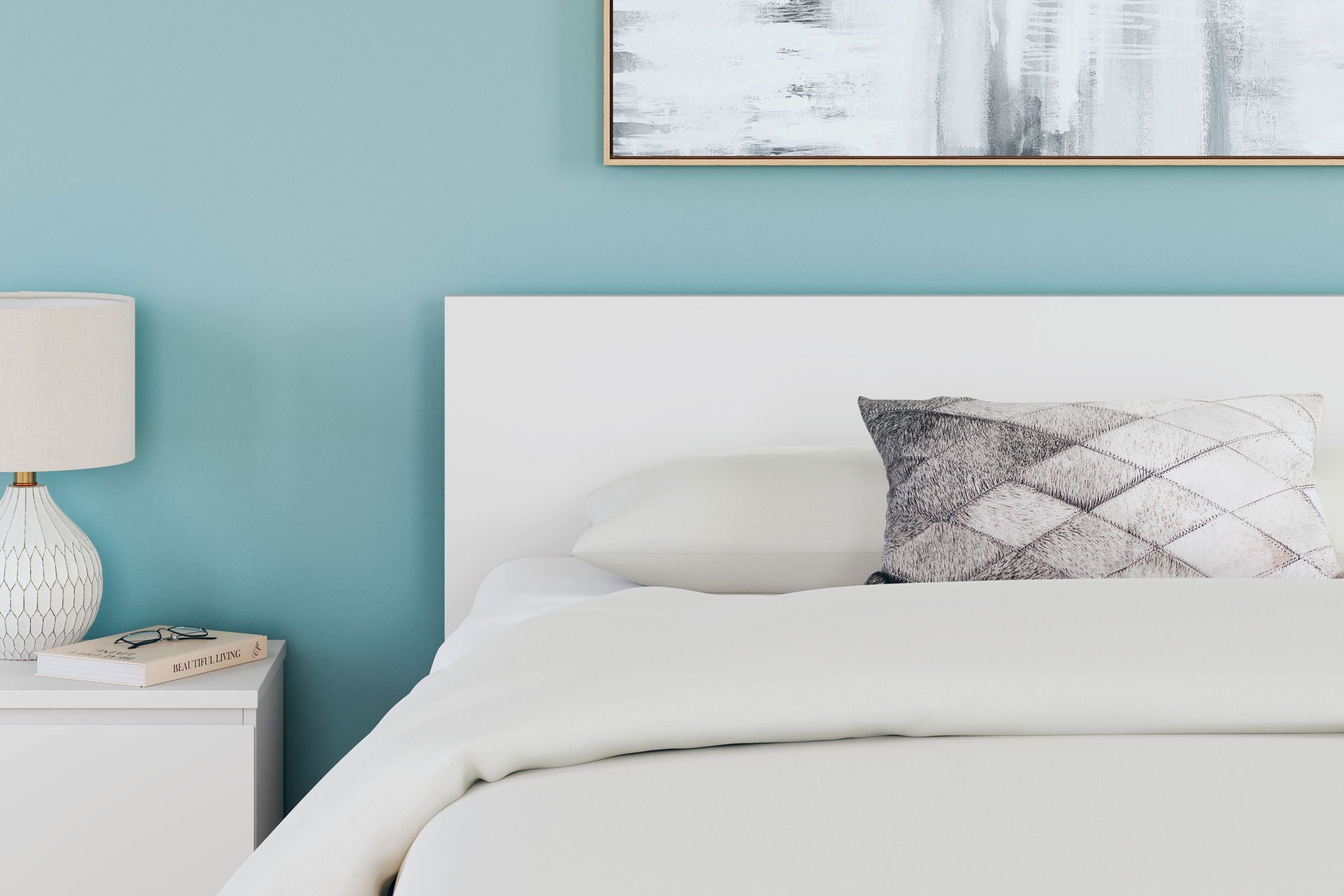 Onita - White - Queen Panel Platform Bed