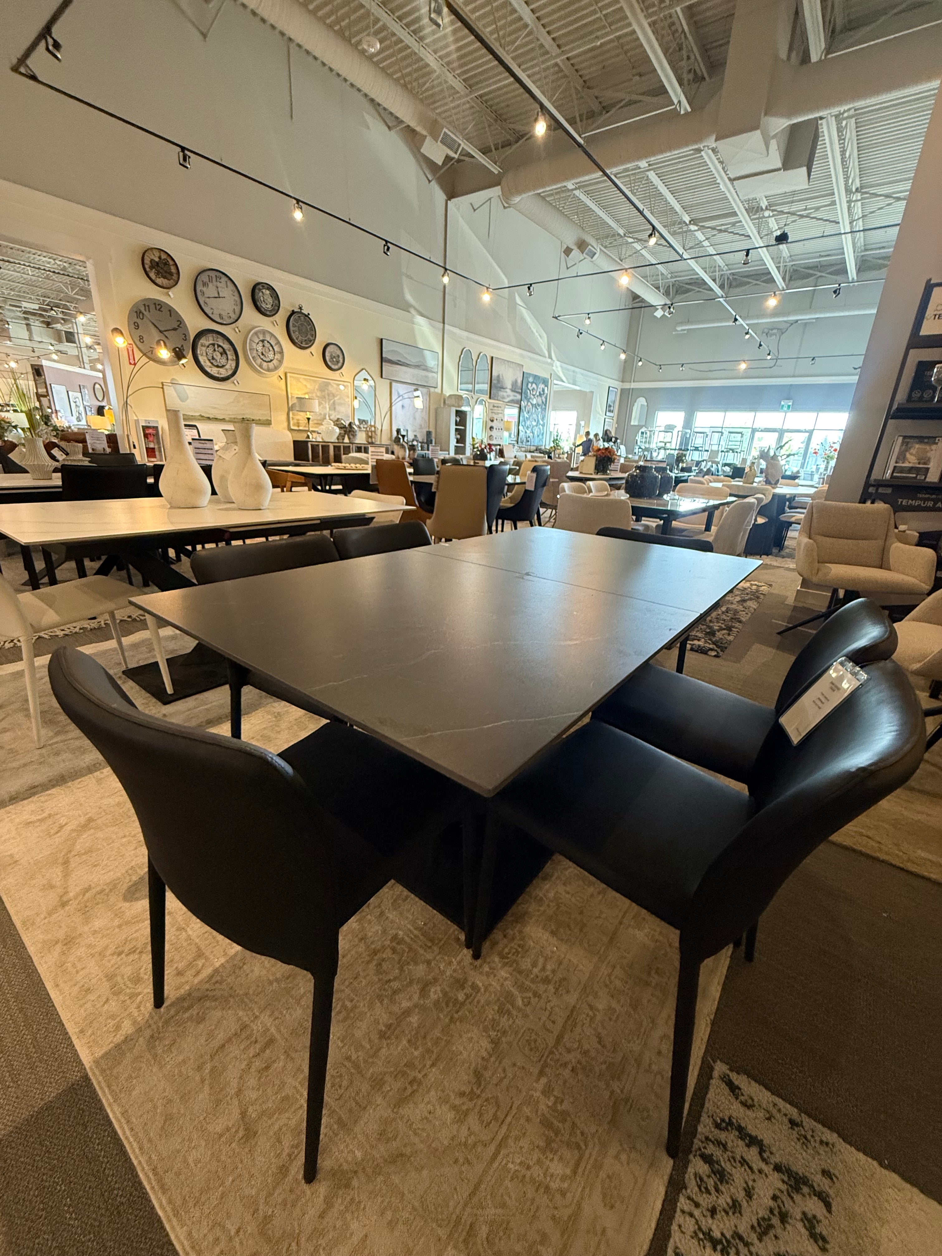 Julius 7 Piece Dining Set