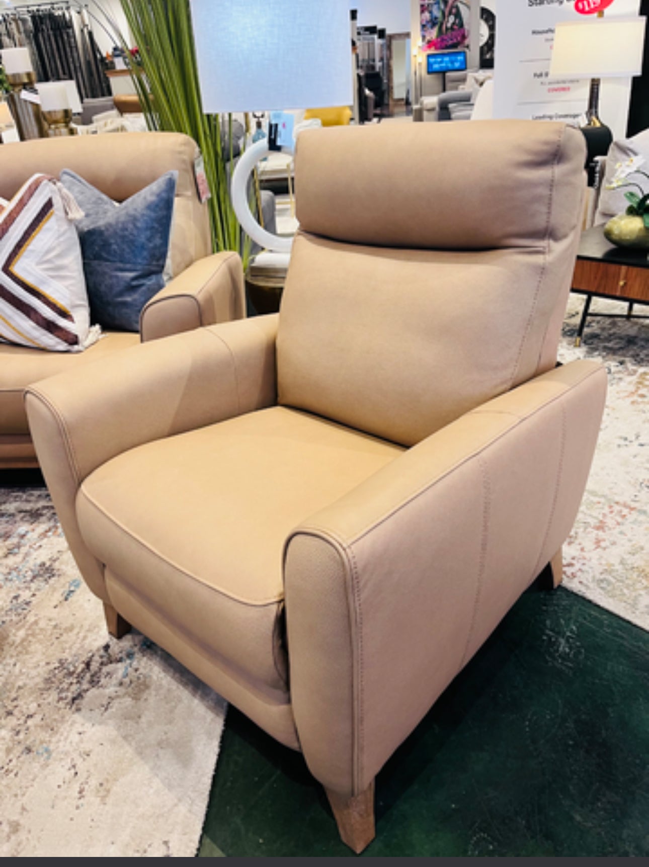 Vesta Push Back Recliner